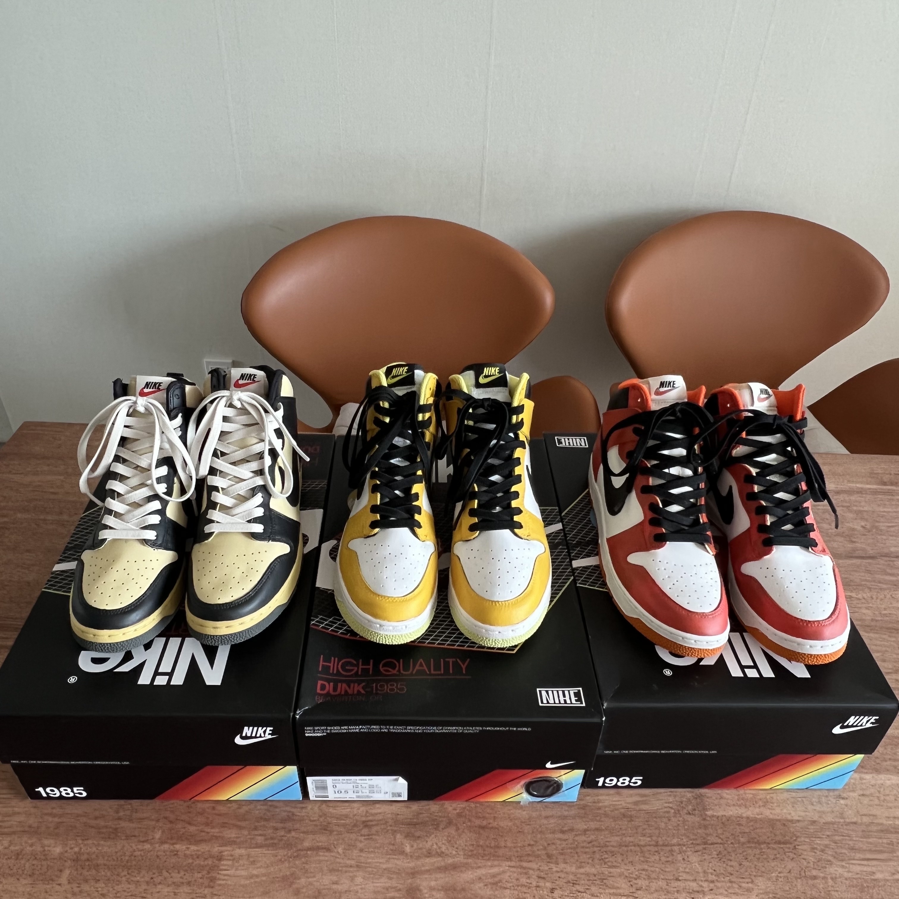 Nike Dunk High 1985 SP Black Acid Wash, Nike Dunk High 1985 SP Yellow Acid Wash 착용 스타일 - 1