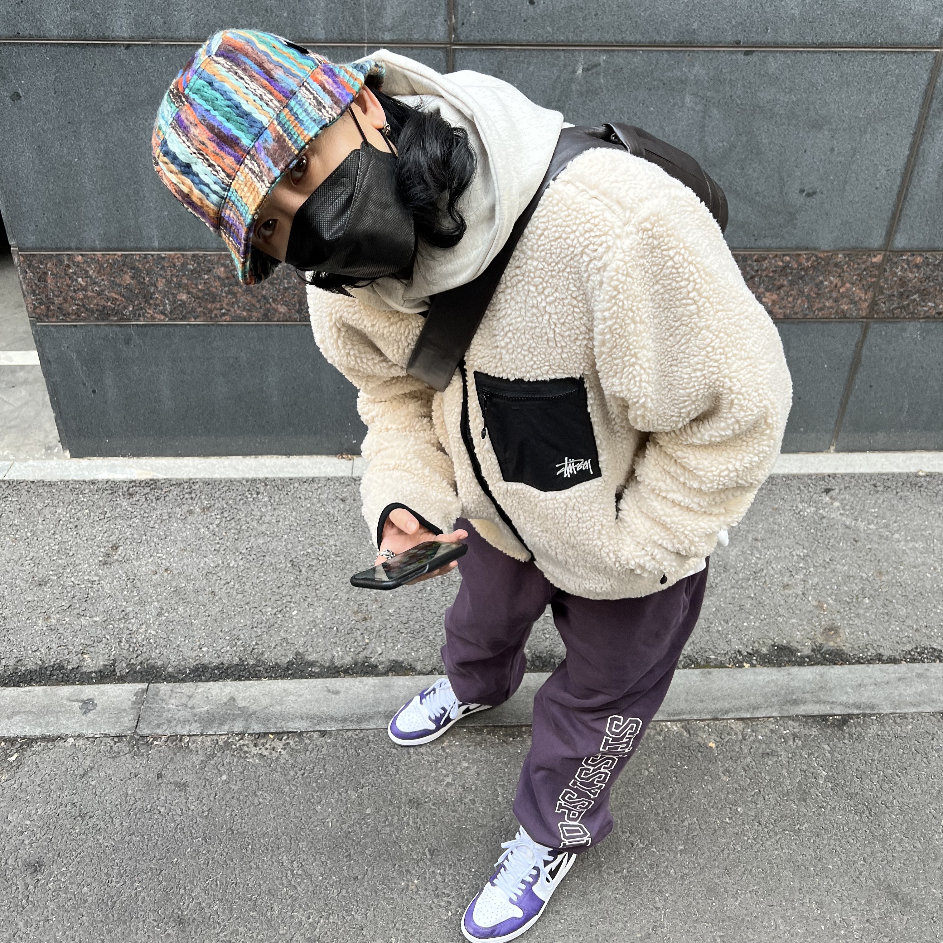 Jordan 1 Retro High OG Court Purple 2020, Stussy Venus Jacquard Sherpa Jacket Natural 착용 스타일 - 1