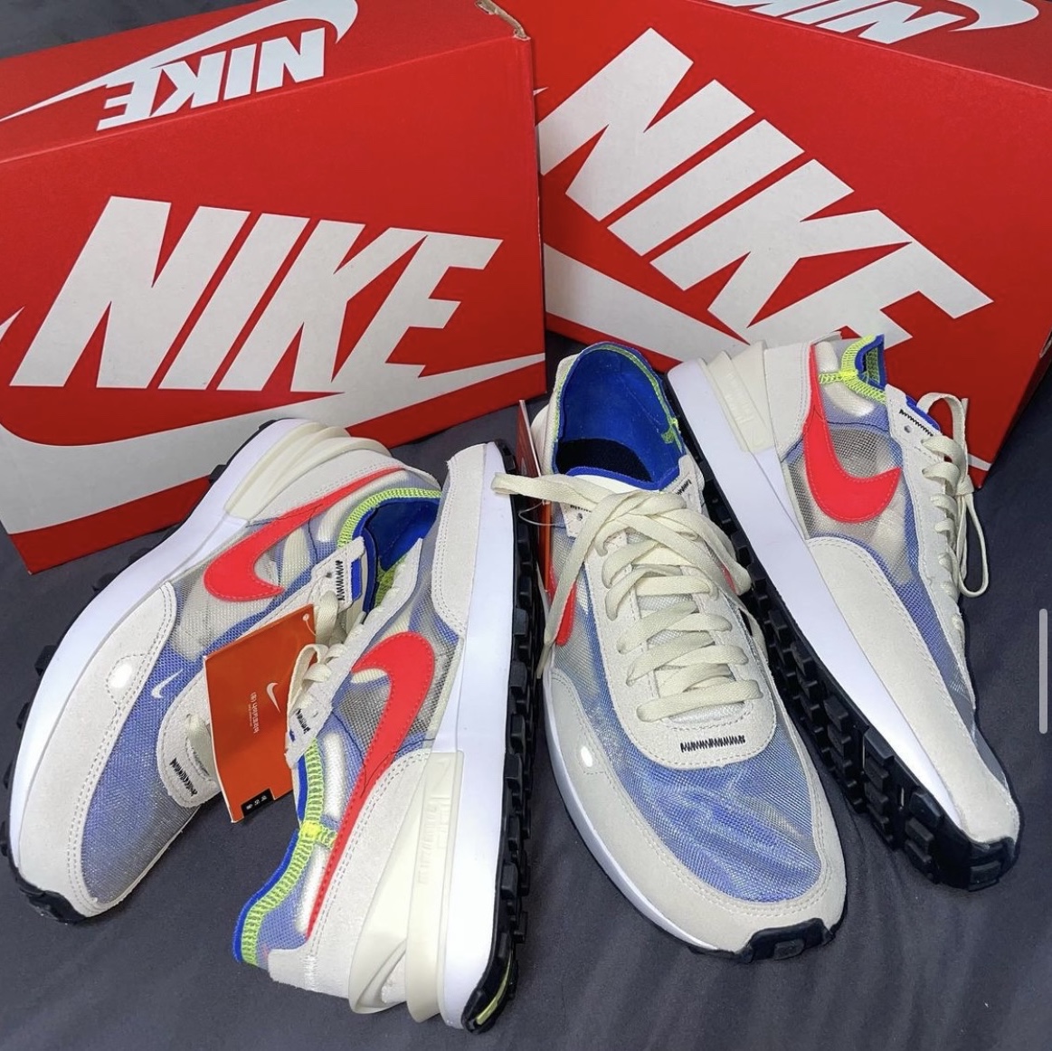 Nike Waffle One Coconut Milk Hyper Crimson 착용 스타일