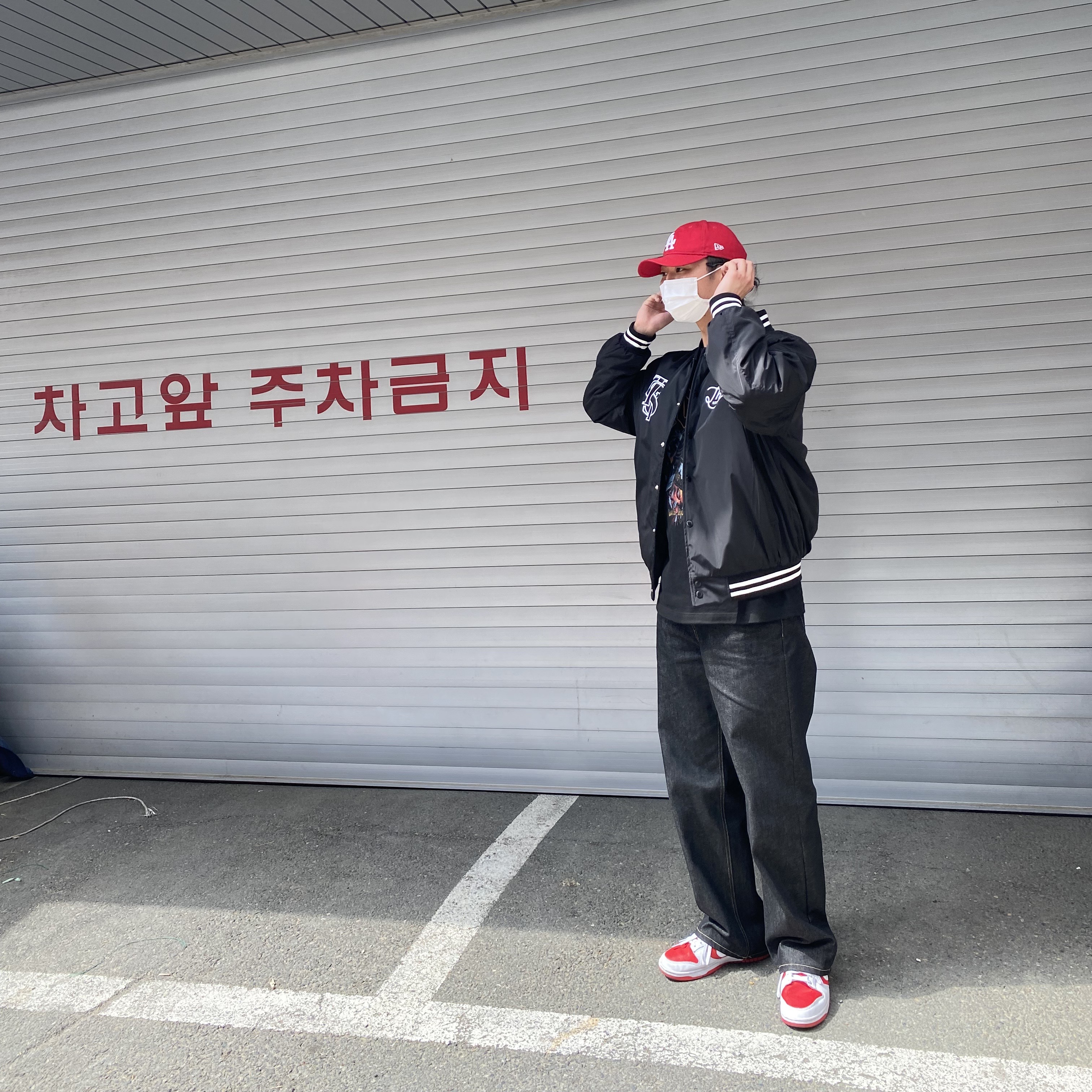 Nike Dunk Low Retro Championship Red 착용 스타일