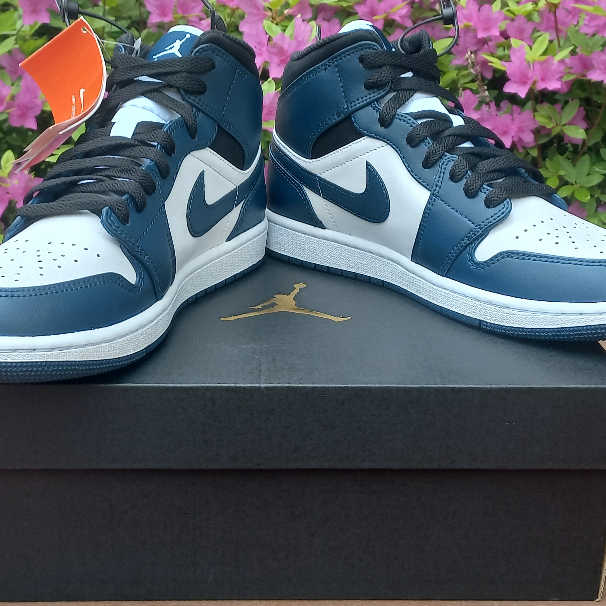 Jordan 1 Mid Dark Teal 착용 스타일