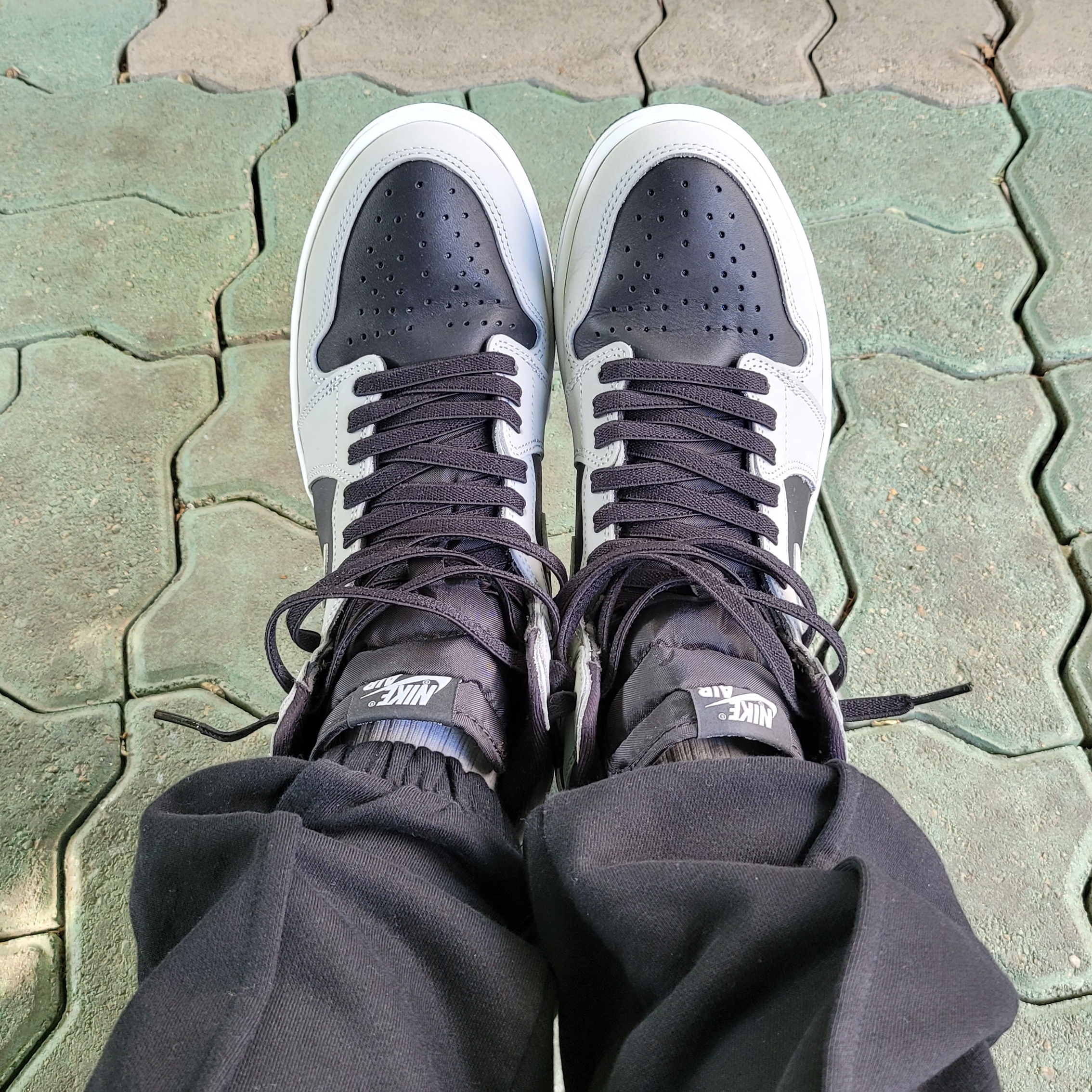 Jordan 1 Retro High OG Shadow 2.0 착용 스타일 - 1
