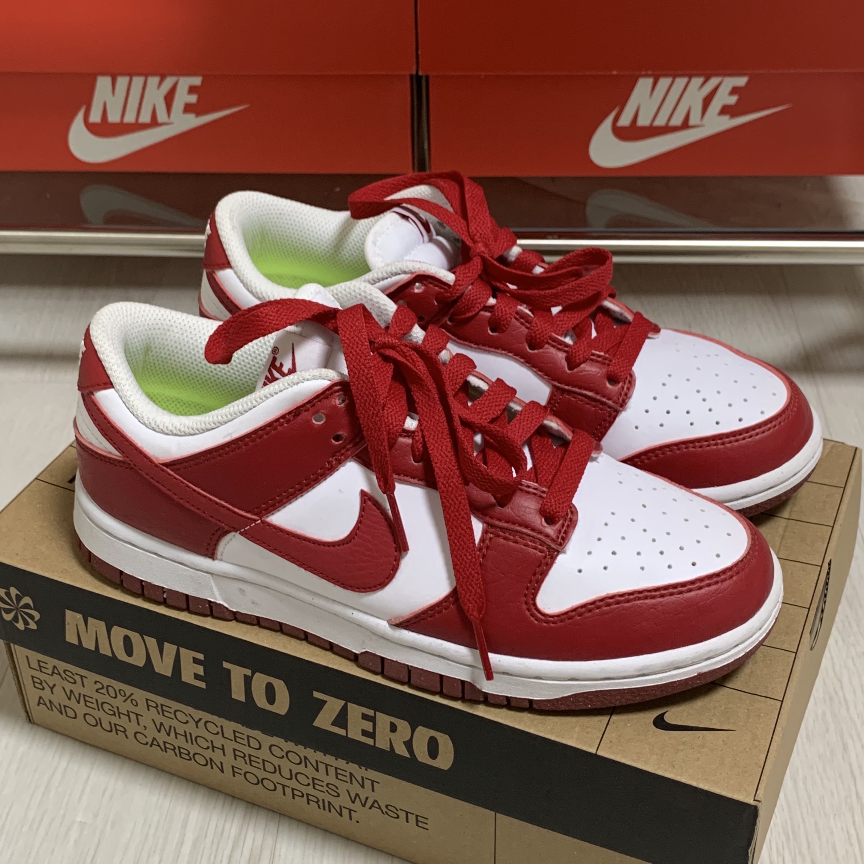 (W) Nike Dunk Low Next Nature Gym Red 착용 스타일