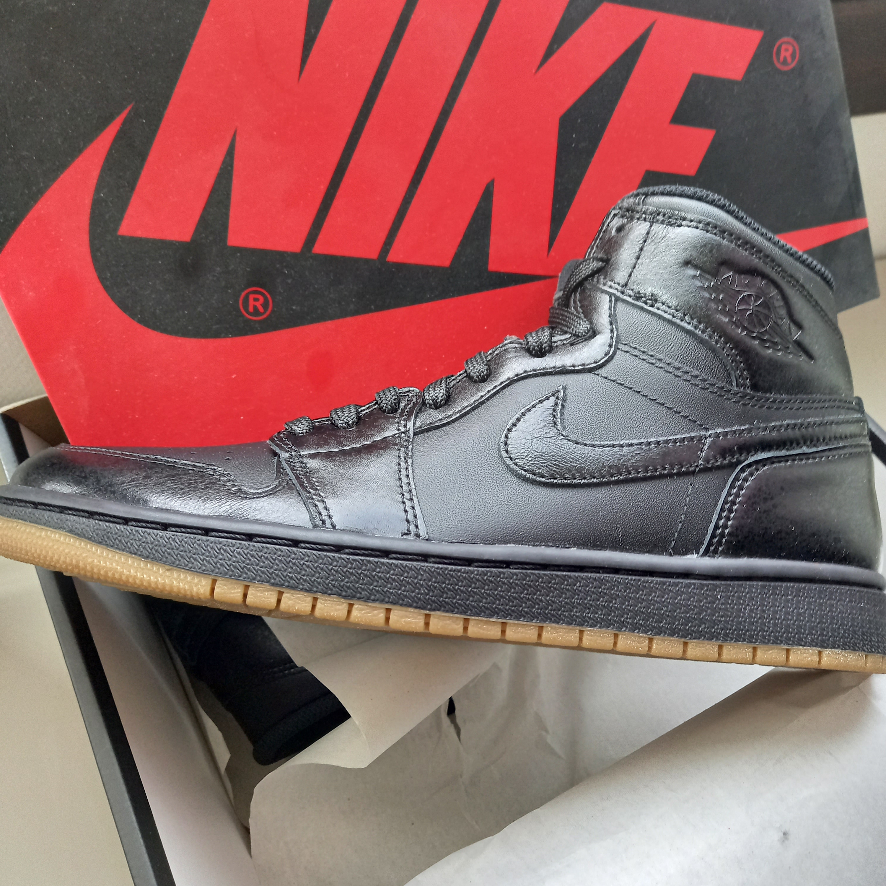 Jordan 1 Retro Black Gum 착용 스타일