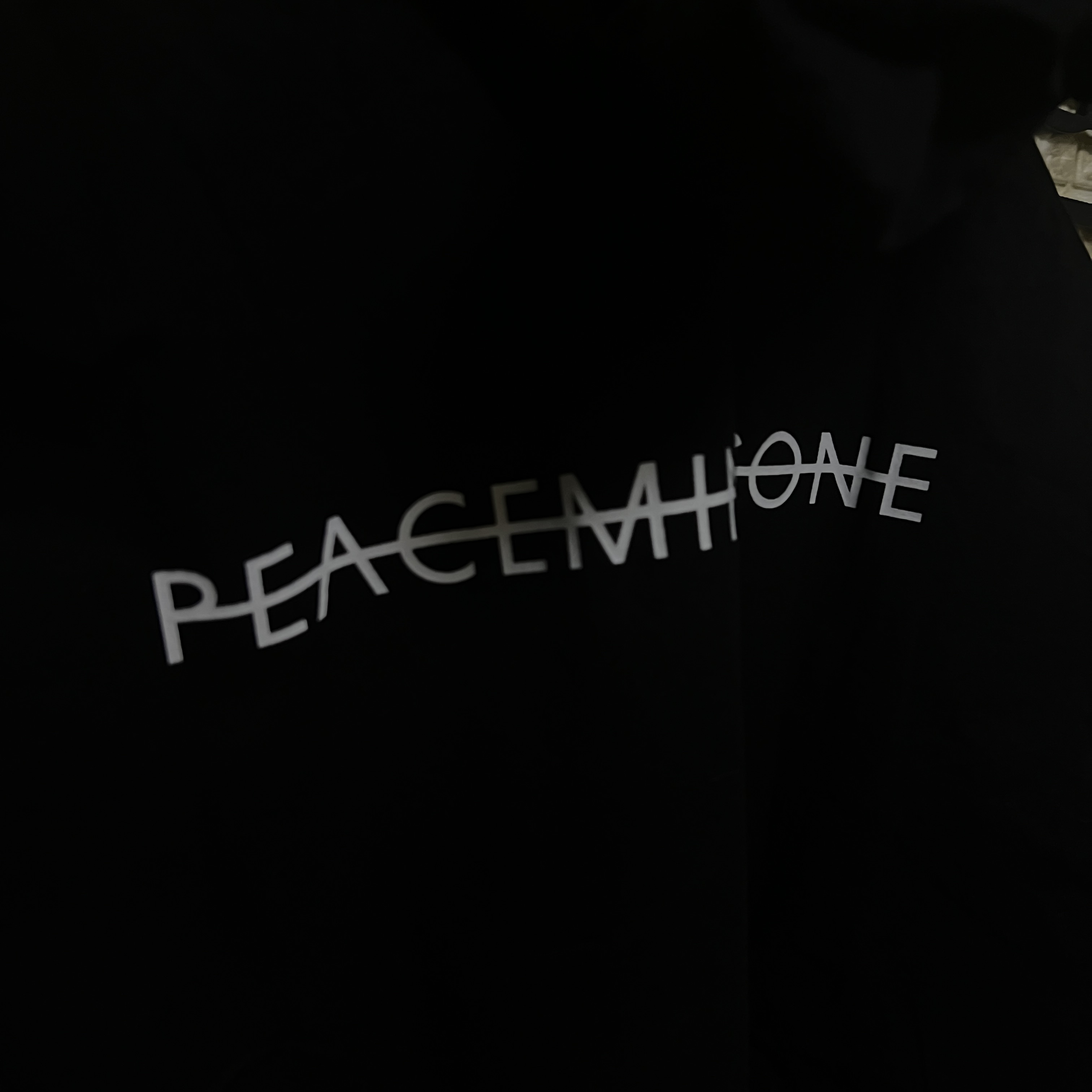 Peaceminusone Pullover Hoodie #1 Black 착용 스타일