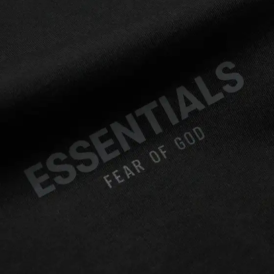 Essentials The Core Collection Short Sleeve Polo Black 착용 스타일 - 2