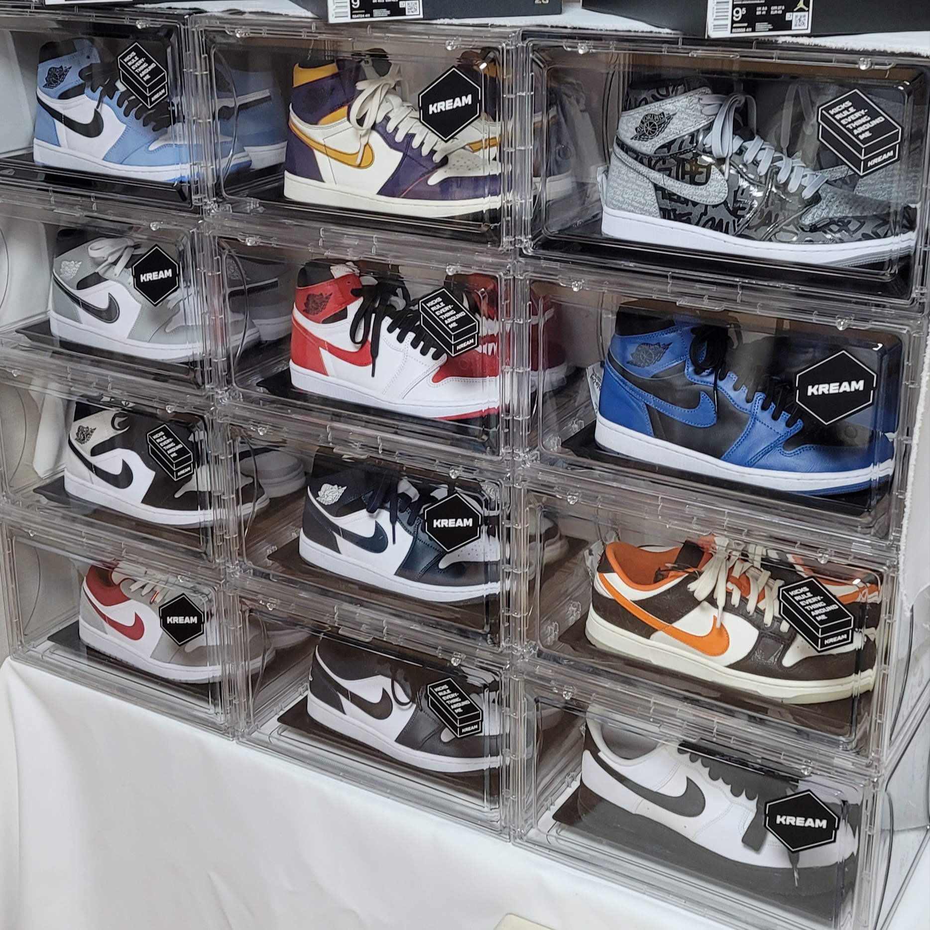 Jordan 1 Retro High OG University Blue, Jordan 1 Retro High OG Defiant SB LA to Chicago 착용 스타일