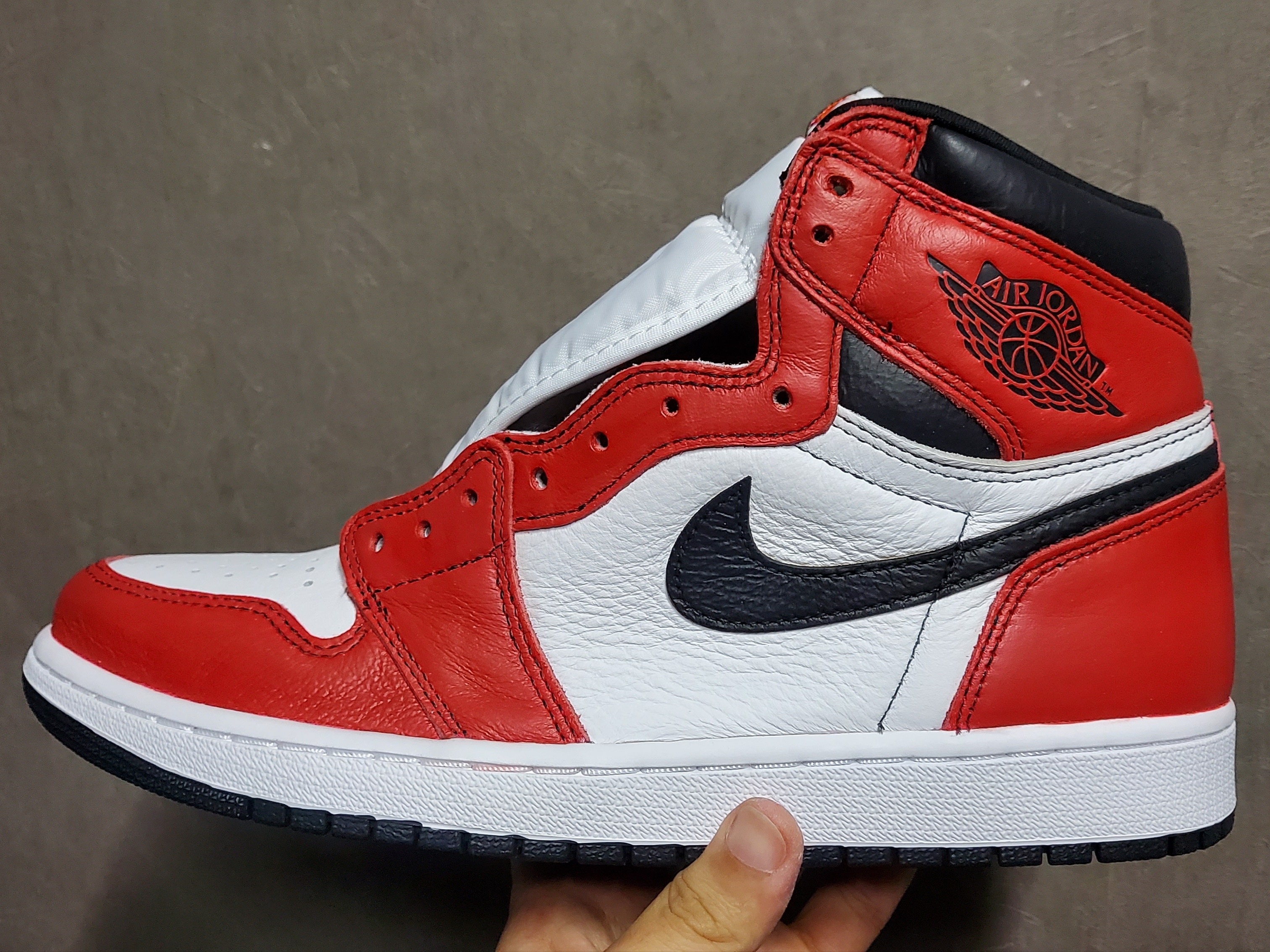 Jordan 1 Retro High OG Chicago 2015, Jordan 1 Retro High OG Defiant SB LA to Chicago 착용 스타일