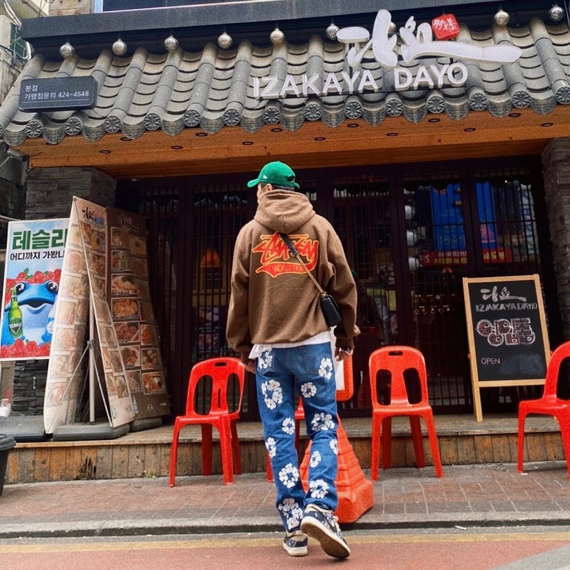 Nike x Travis Scott SB Dunk Low, Stussy Slugger Hood Coffee 착용 스타일 - 1