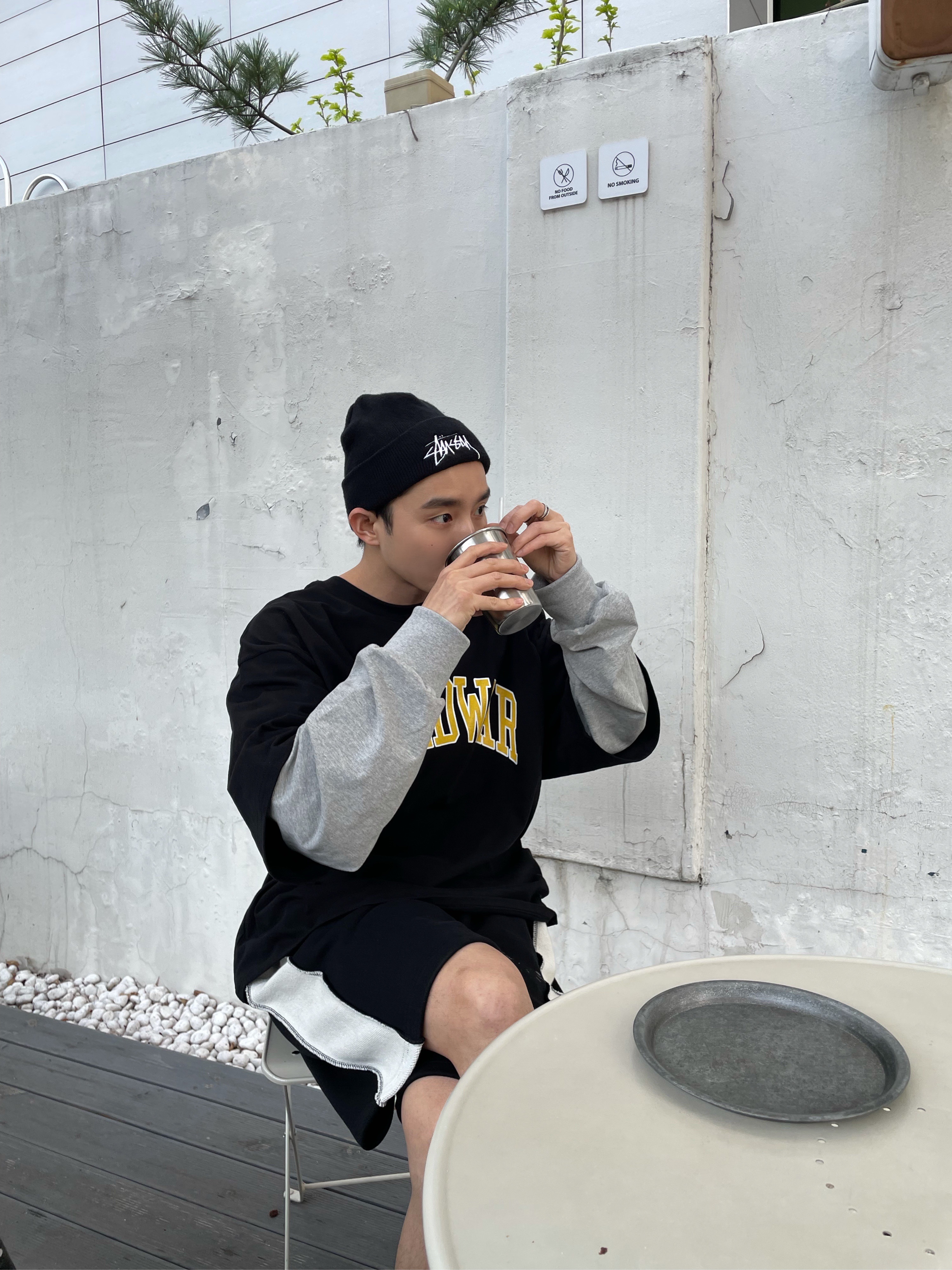 Stussy Stock Cuff Beanie Black, Jordan 1 Mid SE ASW Black 착용 스타일 - 3
