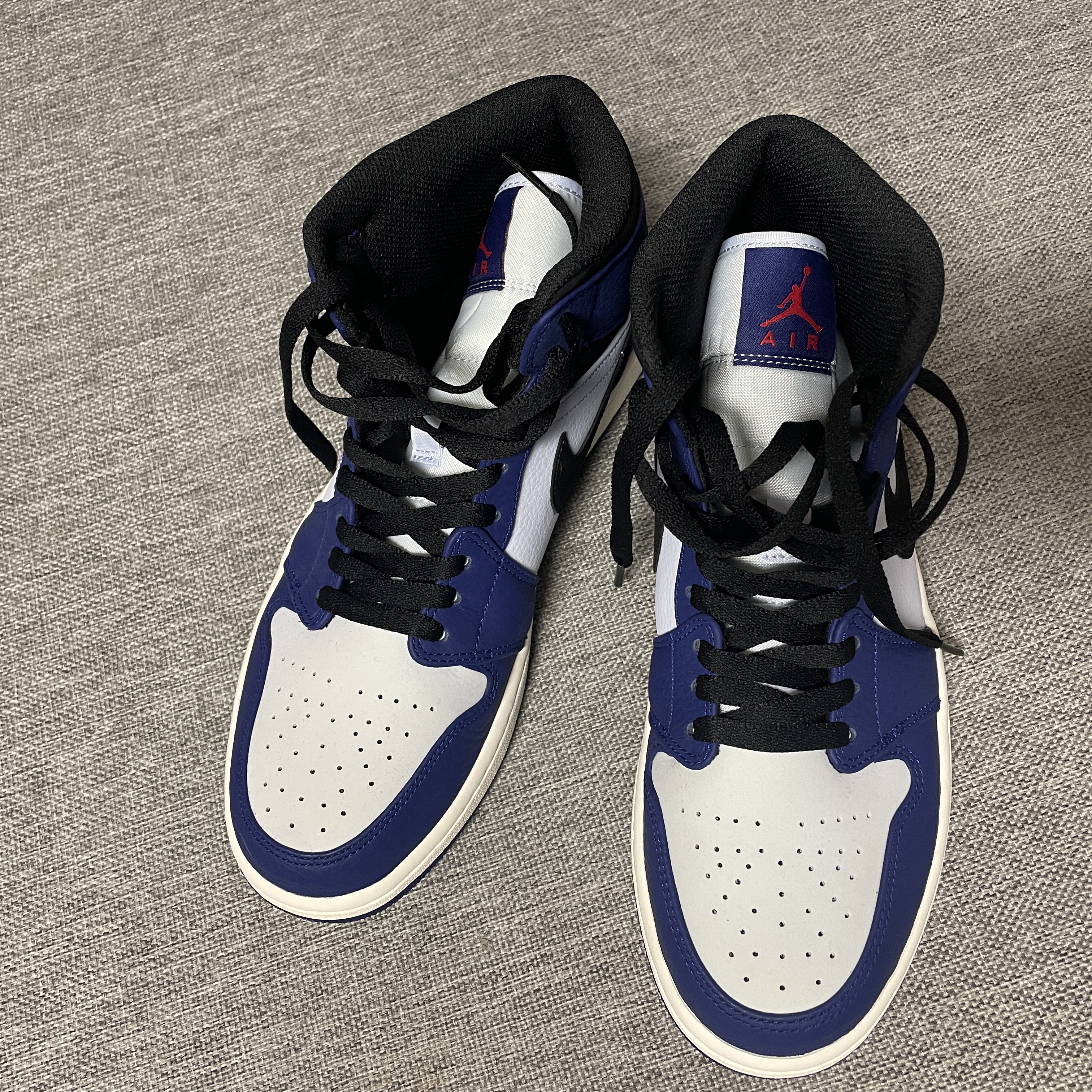 Jordan 1 Mid Deep Royal Blue Black 착용 스타일 - 1