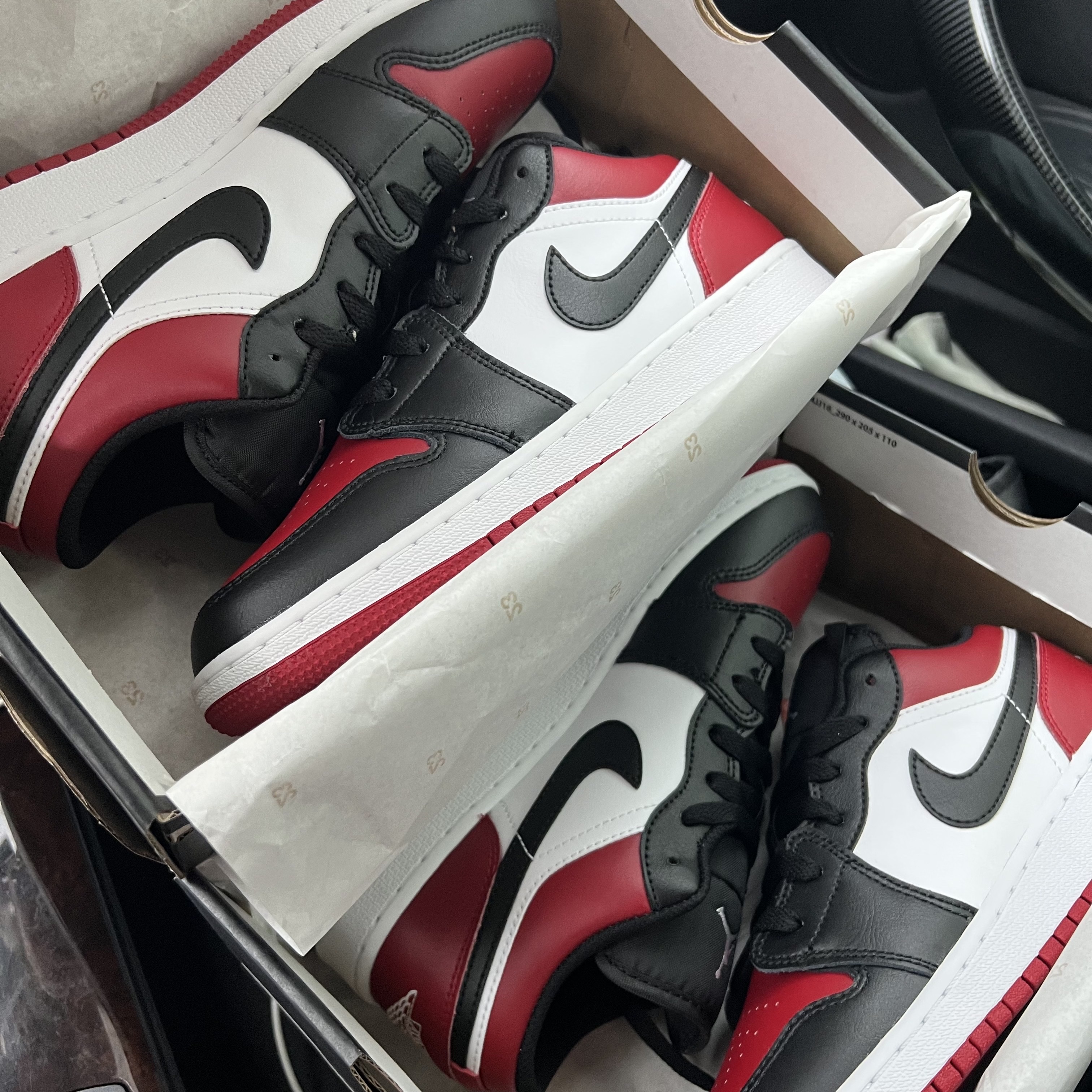 (GS) Jordan 1 Low Bred Toe 착용 스타일