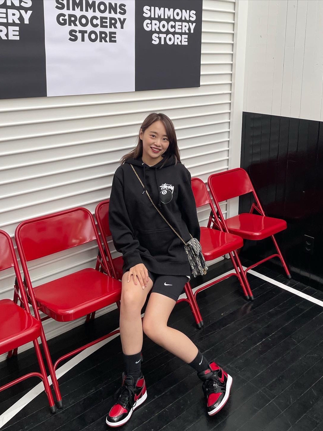 Jordan 1 Retro High OG Patent Bred, Stussy 8 Ball Hoodie Black - 21FW 착용 스타일 - 1