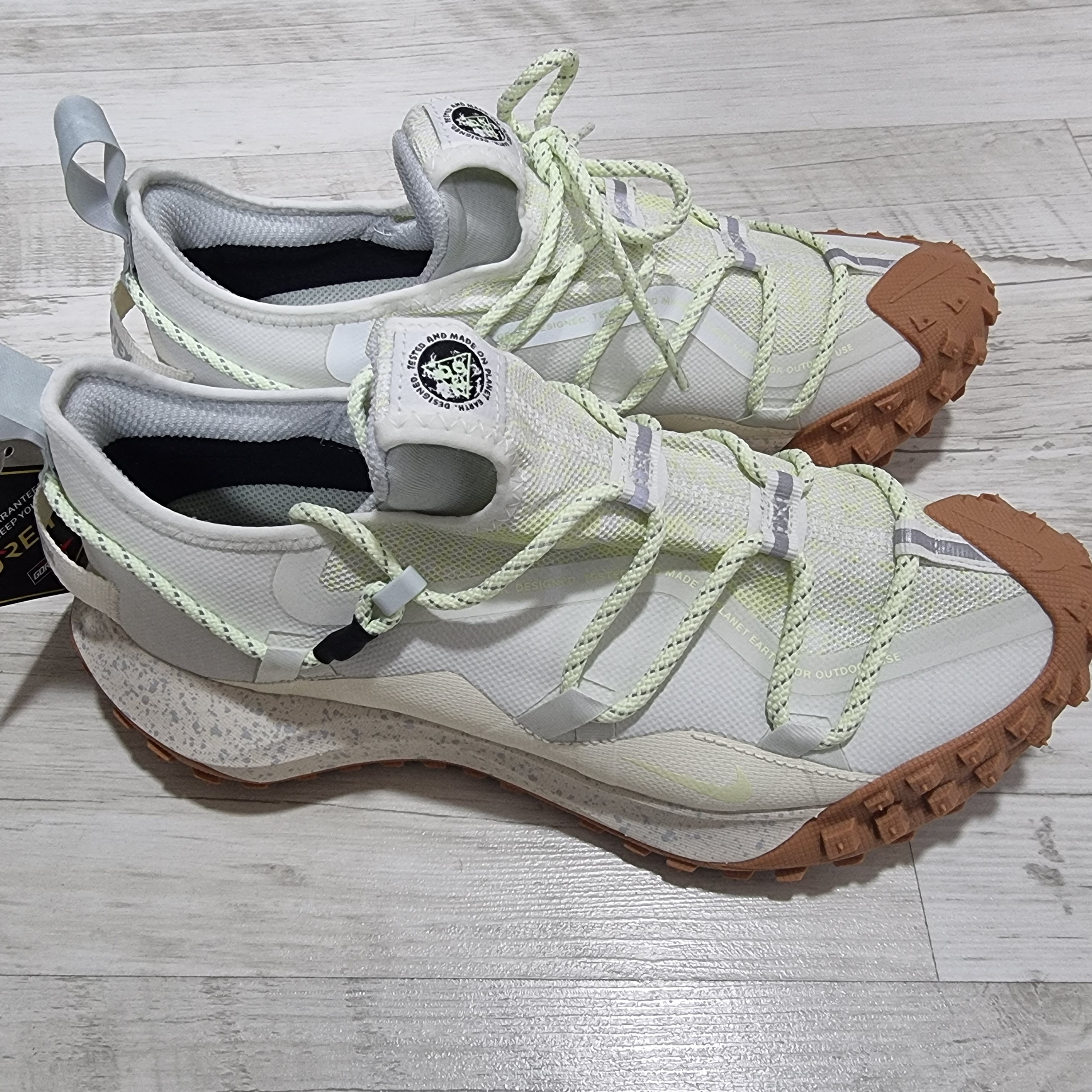 Nike ACG Mountain Fly Low Gore-Tex SE Sea Glass 착용 스타일 - 4