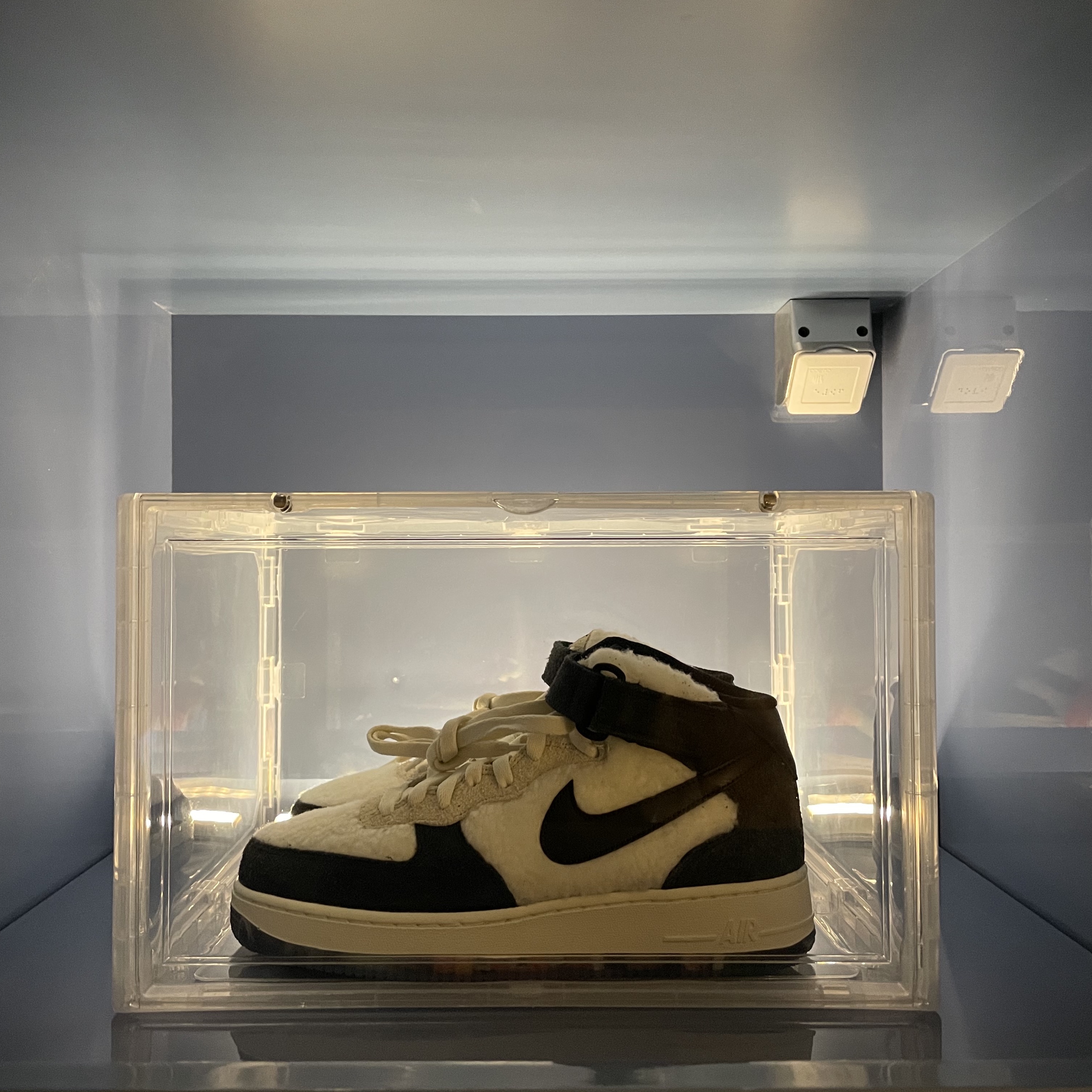 Nike Air Force 1 Mid '07 Premium Culture Day 착용 스타일