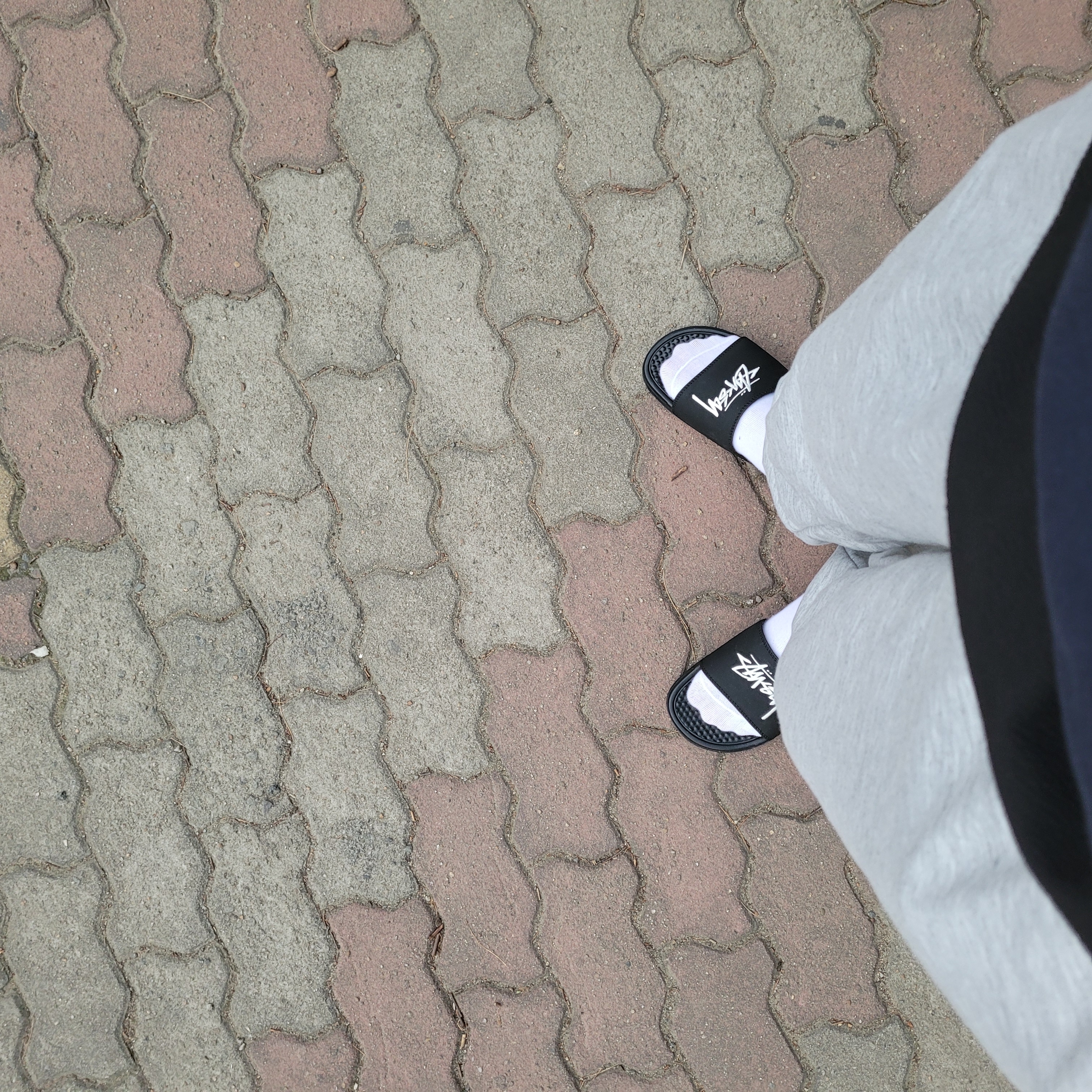 Nike x Stussy Benassi Slide Off Noir 착용 스타일