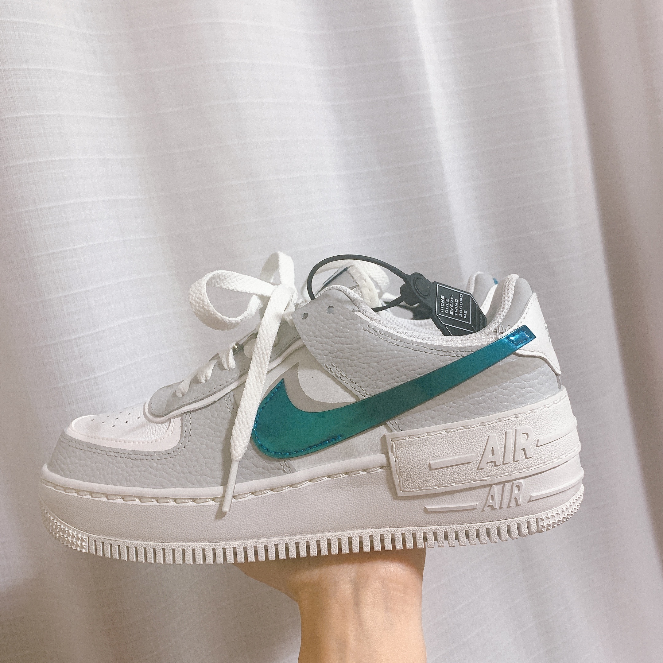 (W) Nike Air Force 1 Shadow Grey Fog Bright Spruce 착용 스타일 - 1