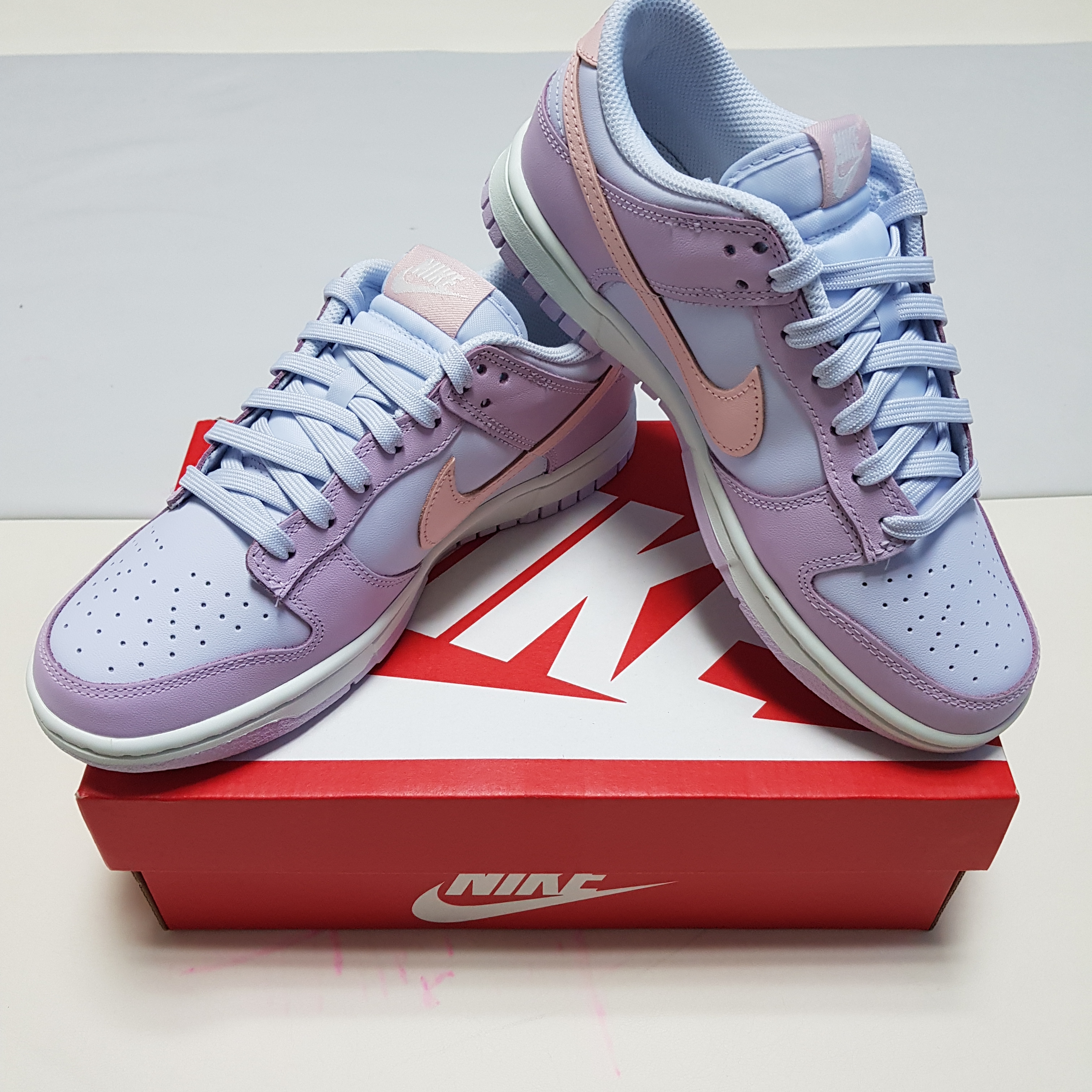 (W) Nike Dunk Low Atmosphere Pink 착용 스타일 - 3