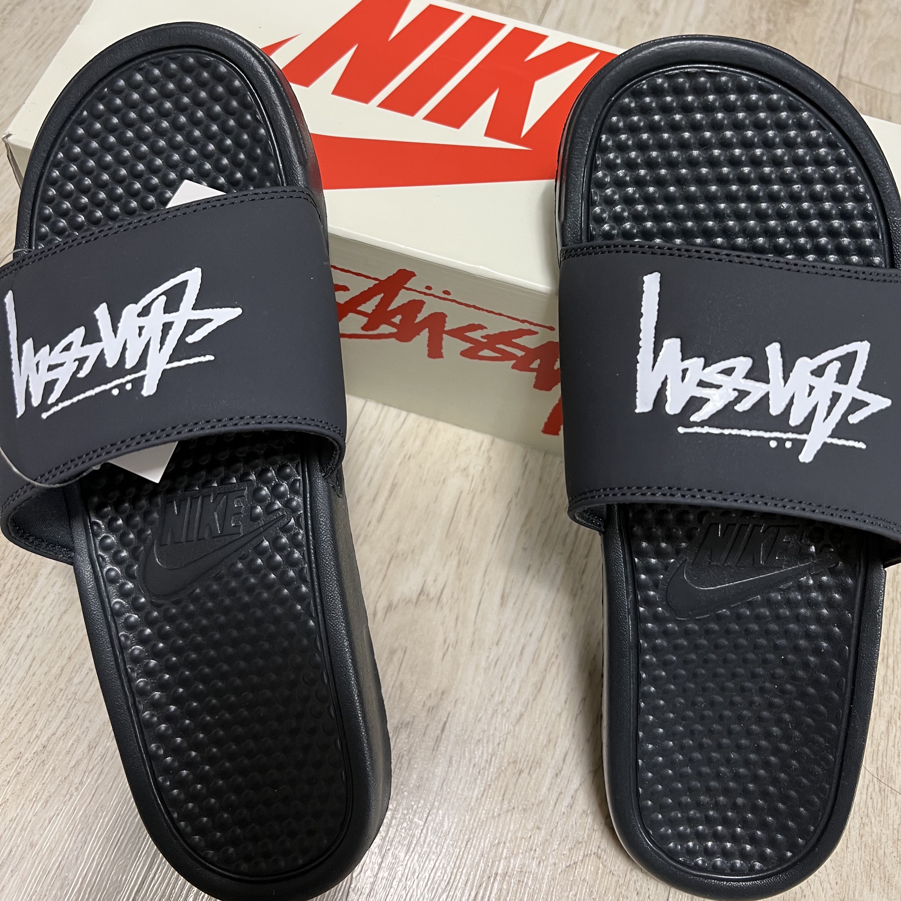 Nike x Stussy Benassi Slide Off Noir 착용 스타일