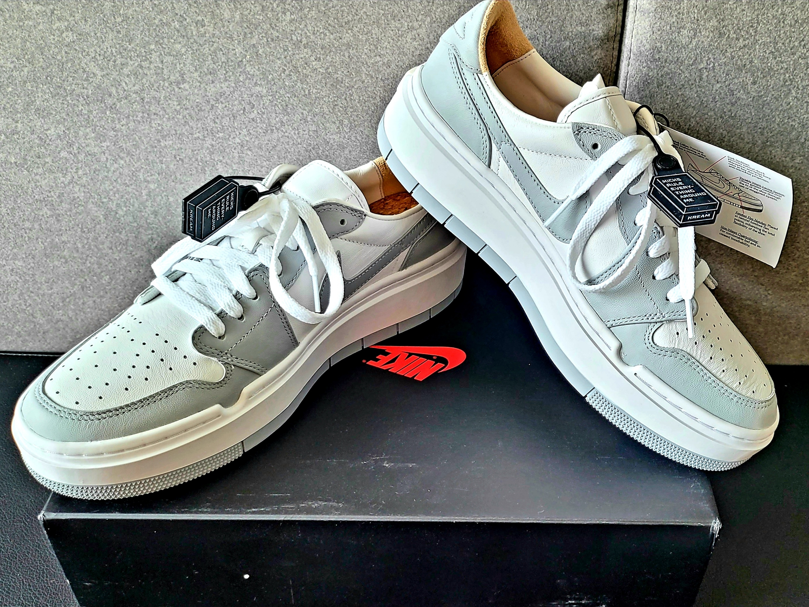 (W) Jordan 1 Elevate Low White and Wolf Grey 착용 스타일