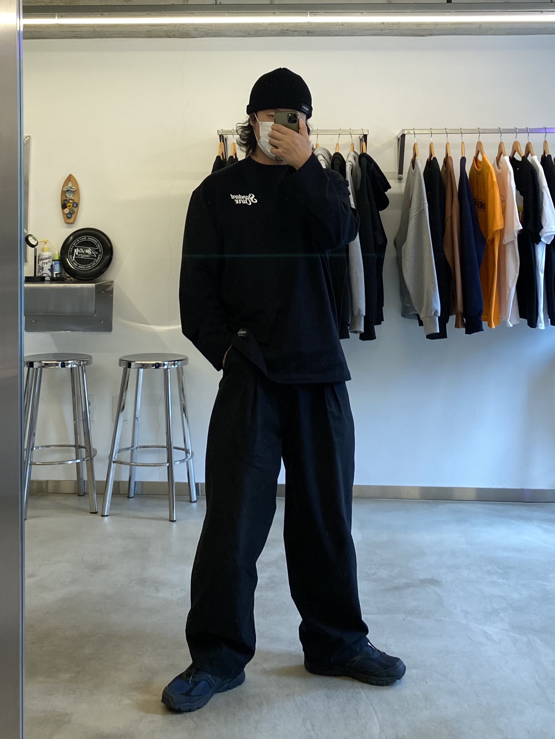 New Balance x JJJJound 990v4 Navy 착용 스타일