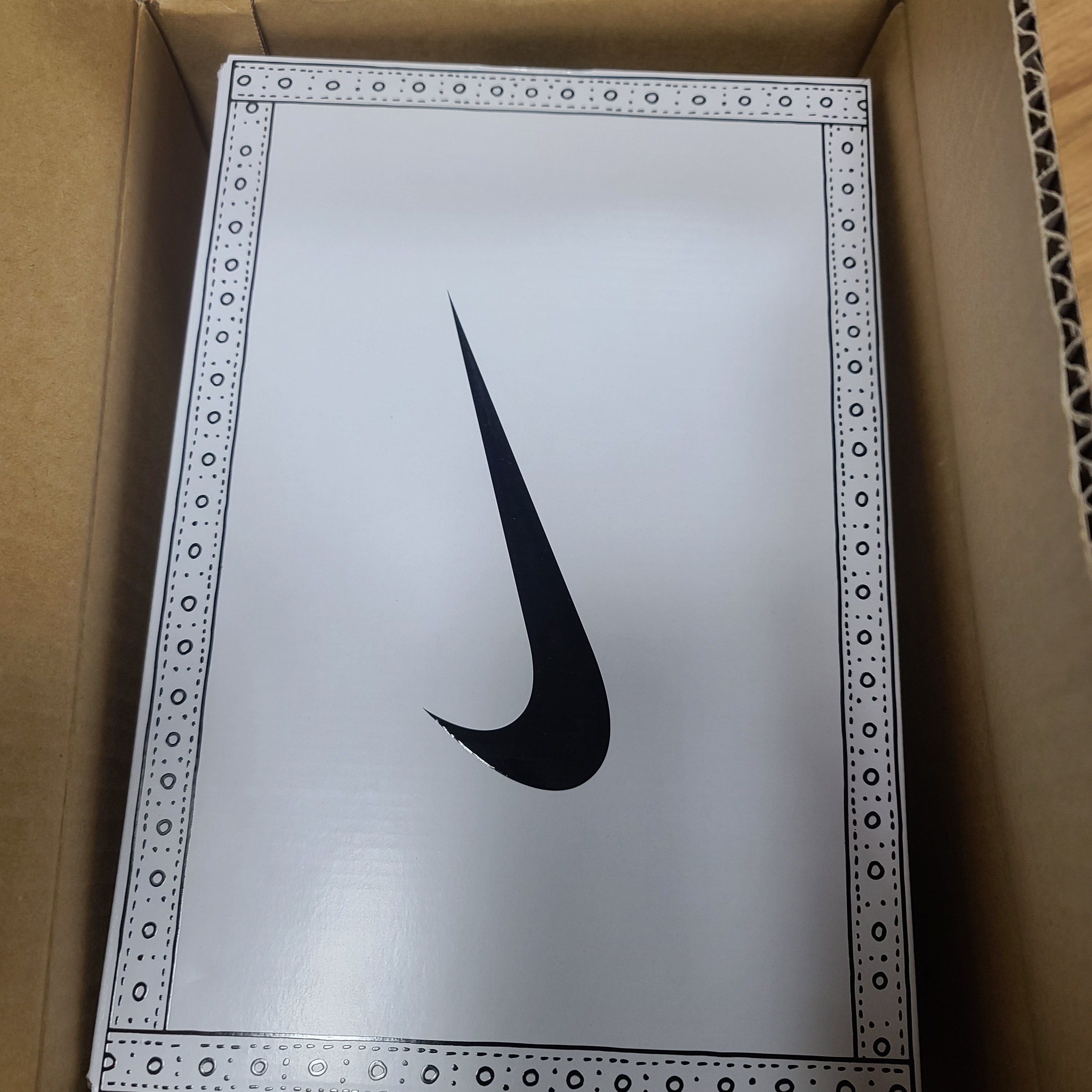 Nike x Peaceminusone Kwondo1 White 착용 스타일 - 1