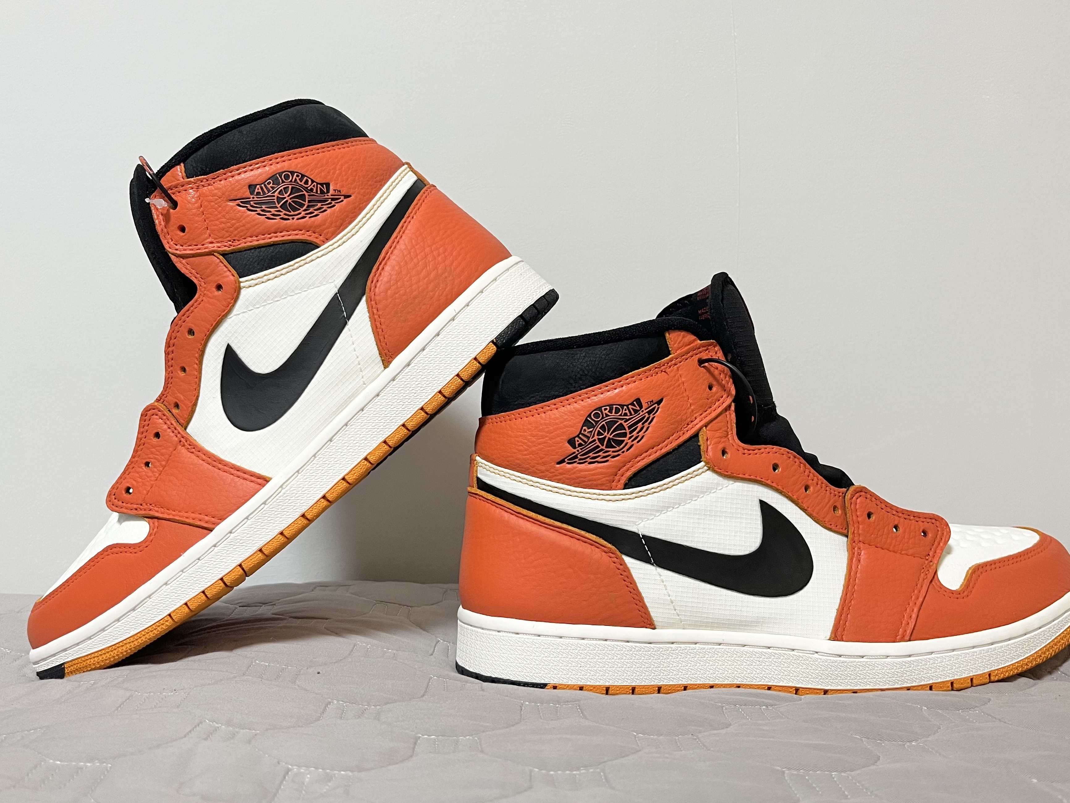 Jordan 1 Element Gore-Tex Light Curry 착용 스타일 - 1
