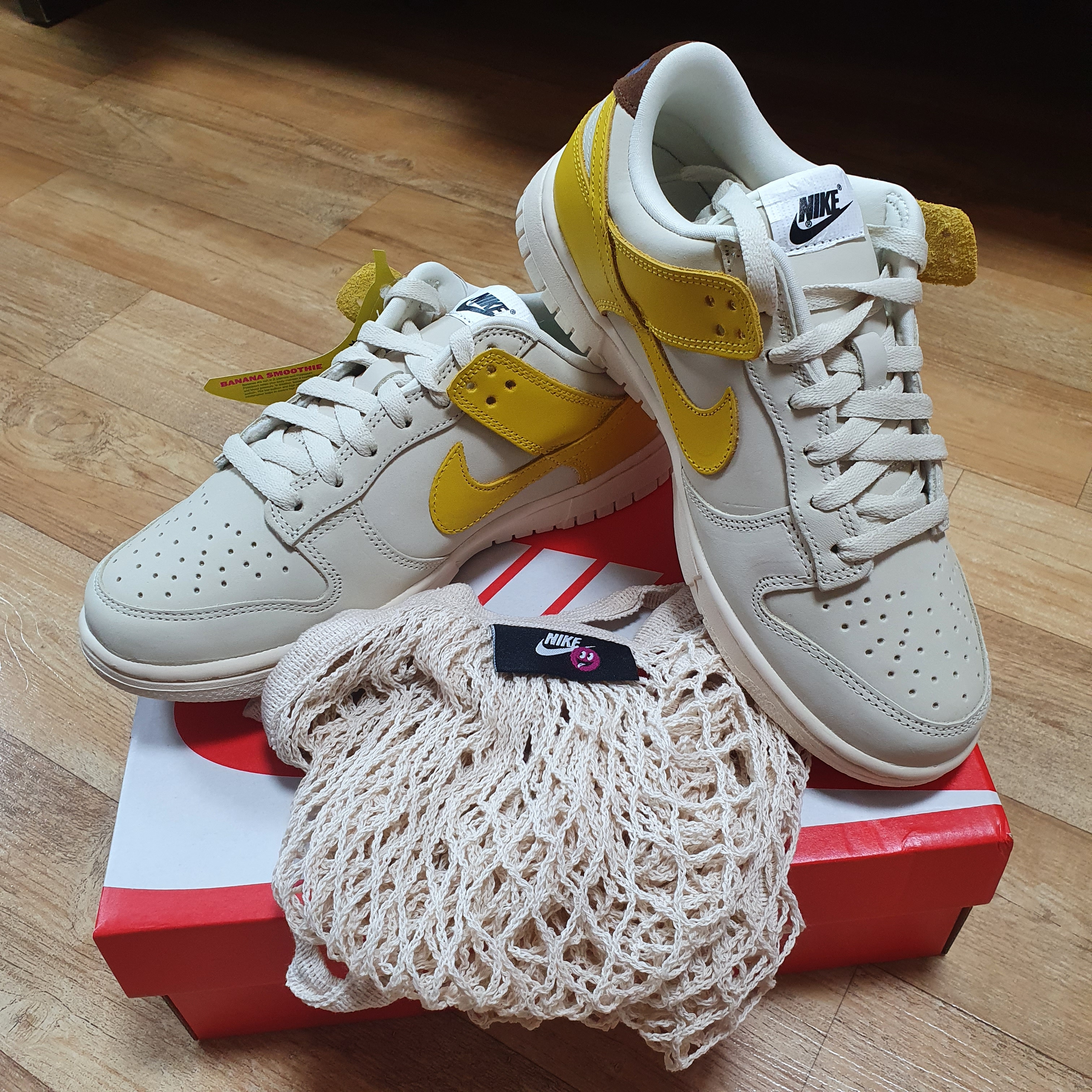 (W) Nike Dunk Low LX Banana 착용 스타일 - 2