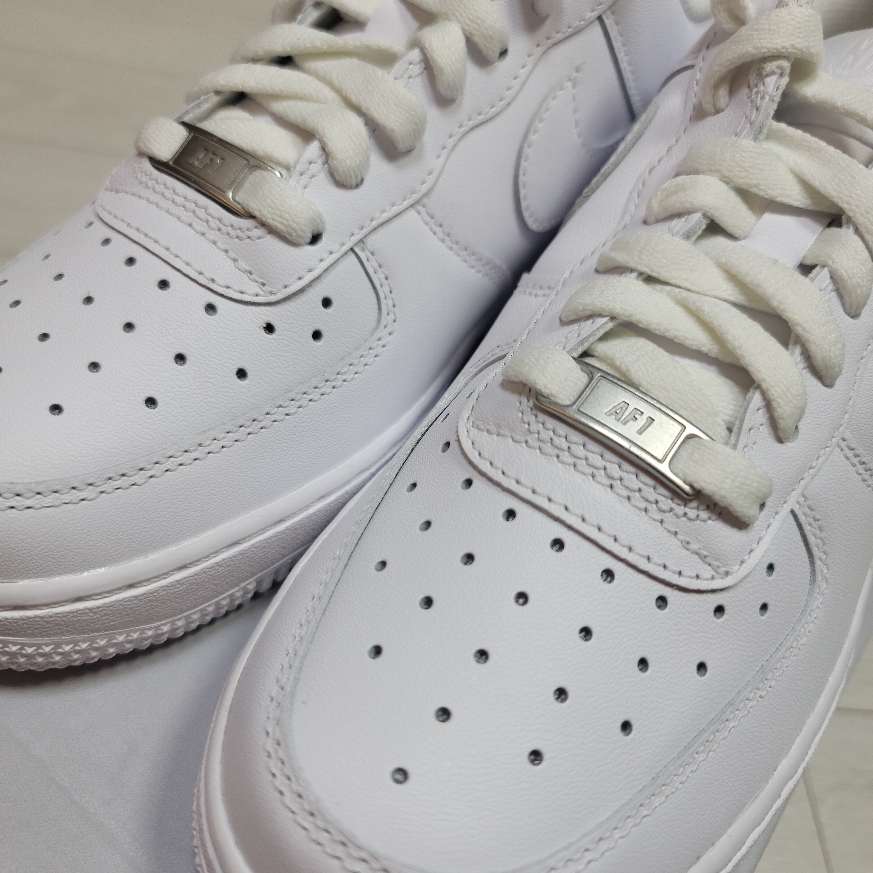 Nike Air Force 1 '07 Low White, (W) Nike Air Force 1 '07 Low White 착용 스타일 - 3