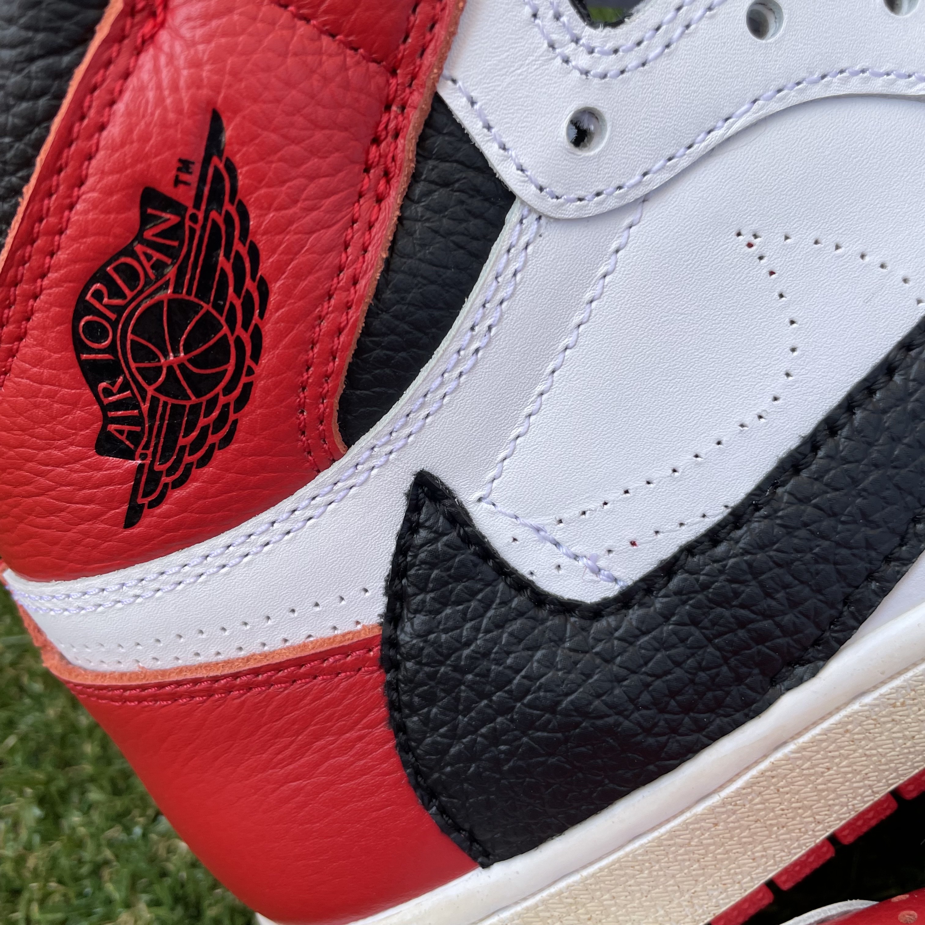 Jordan 1 Retro High OG Heritage 착용 스타일 - 2