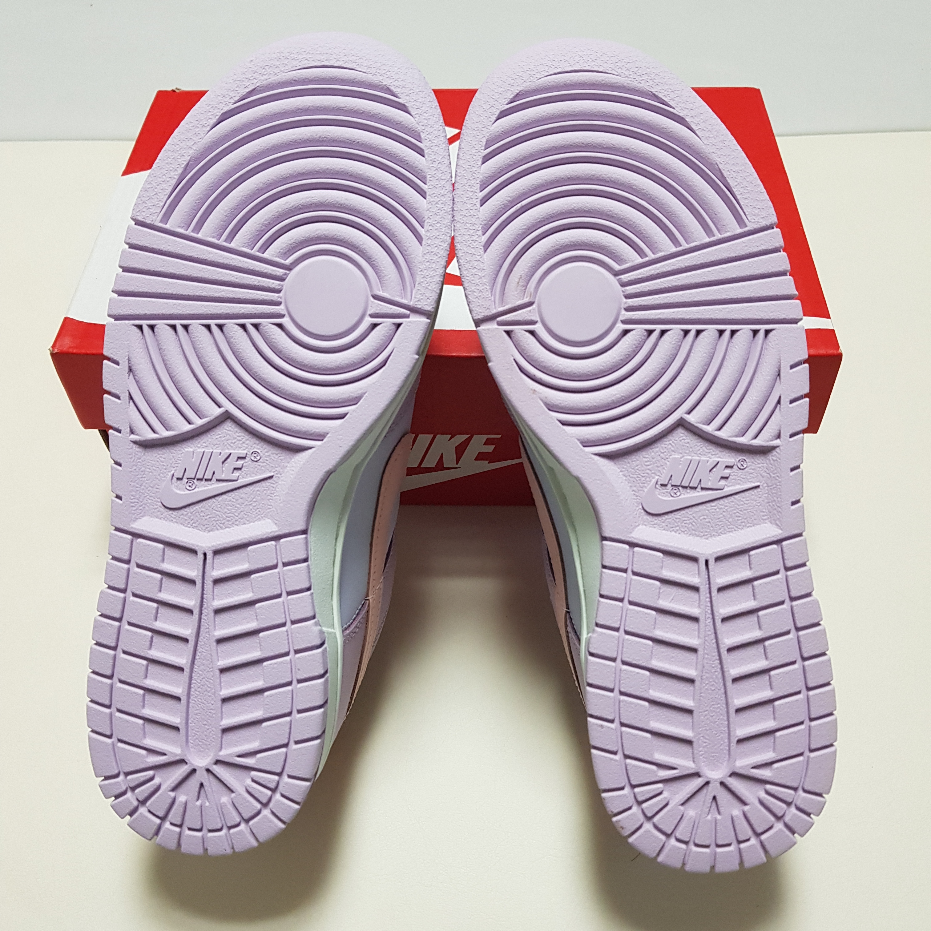 (W) Nike Dunk Low Atmosphere Pink 착용 스타일 - 4