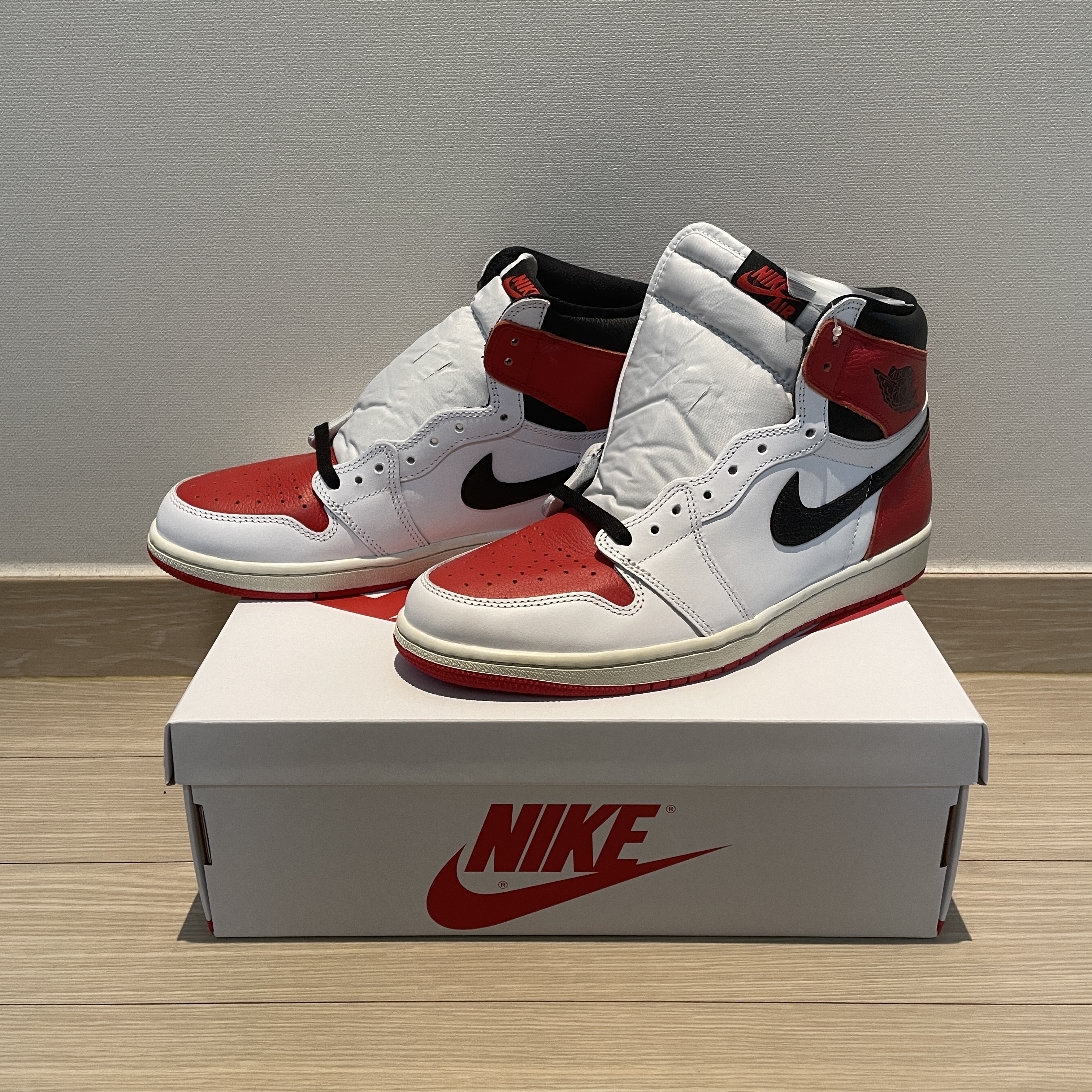 Jordan 1 Retro High OG Heritage, Jordan 1 x Travis Scott x Fragment Retro High OG SP Military Blue 착용 스타일 - 1