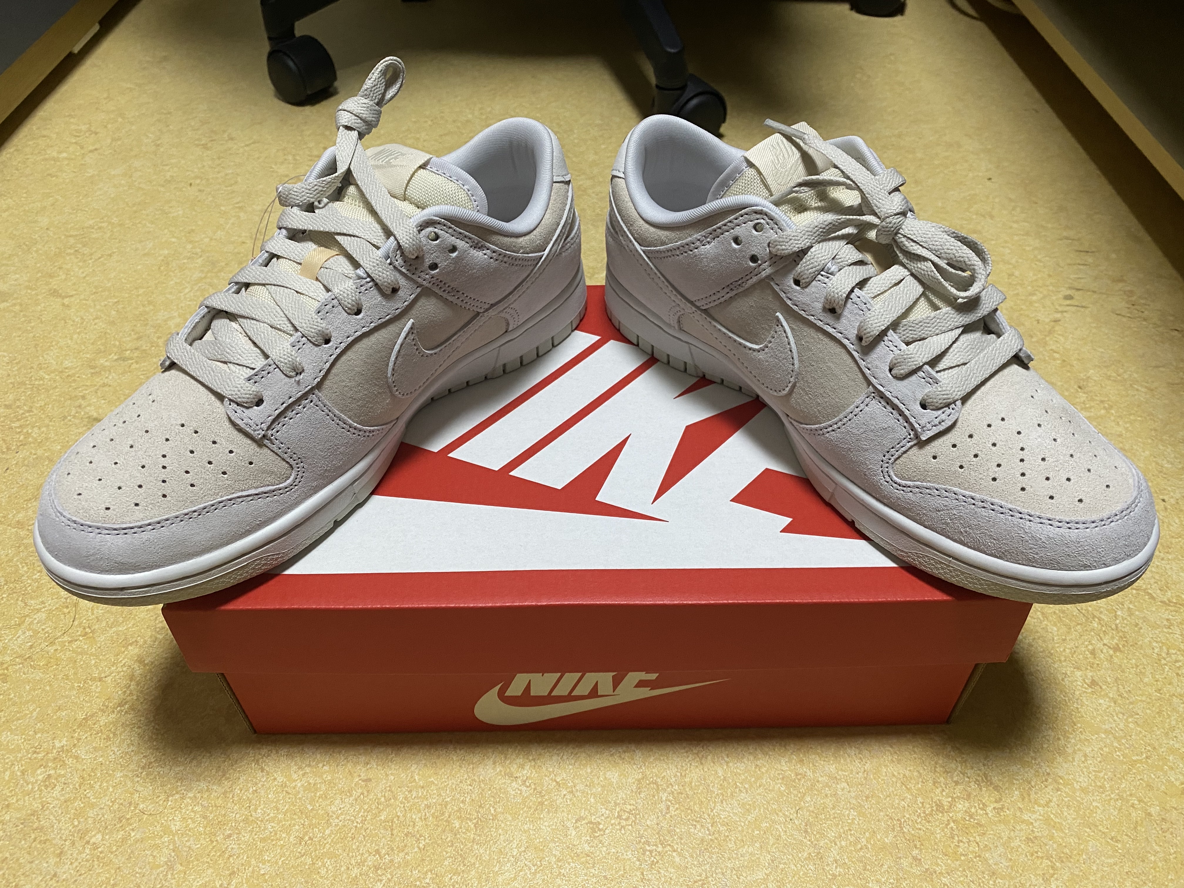 Nike Dunk Low Retro PRM Vast Grey 착용 스타일