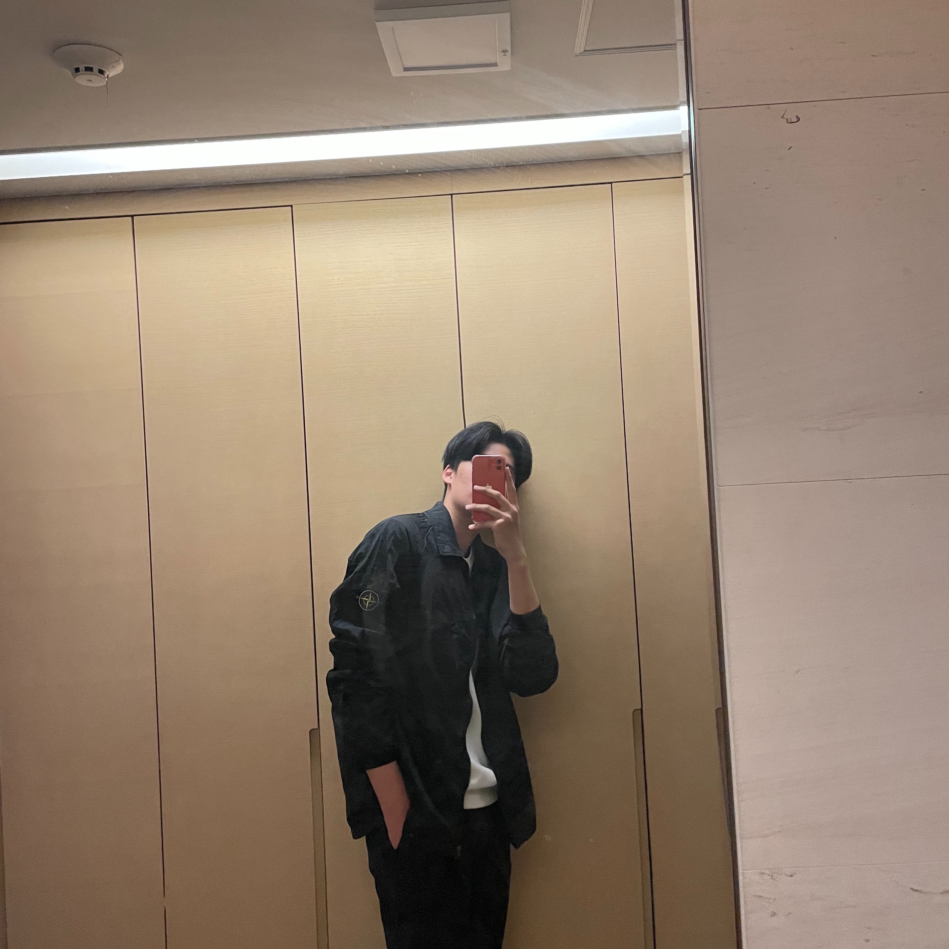 Stone Island 12321 Nylon Metal Garment Dyed Packable Overshirt Black - 22SS 착용 스타일