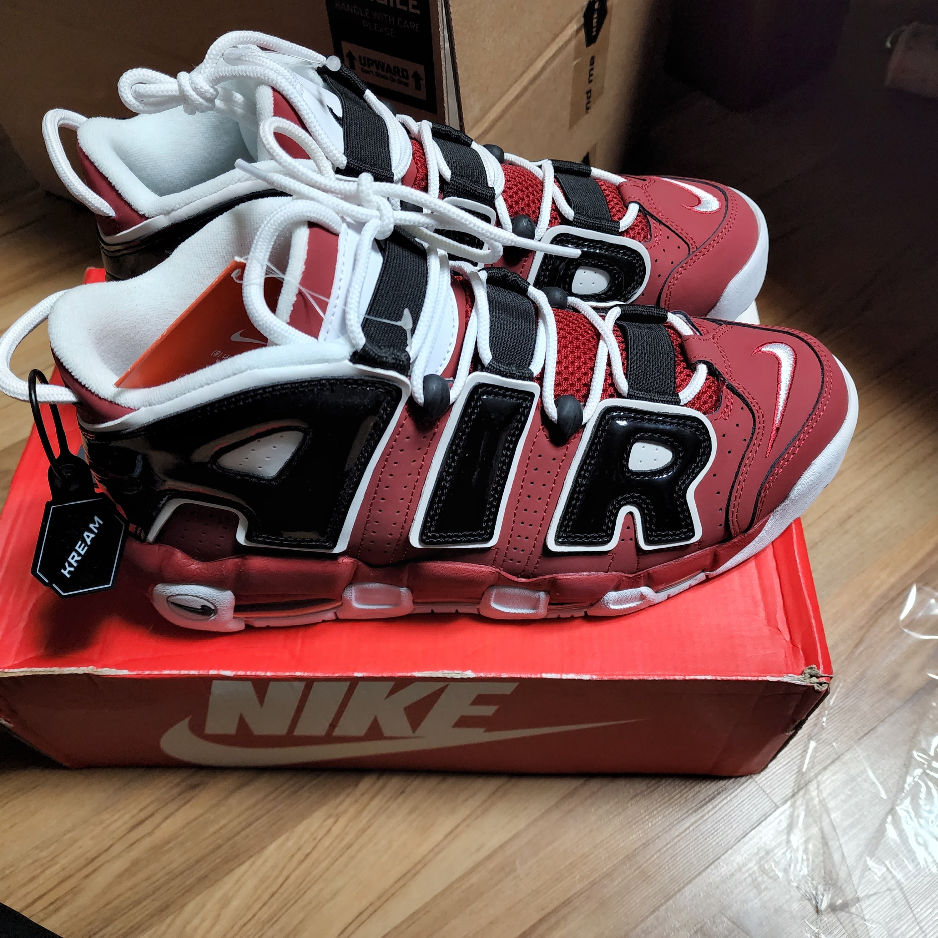 Nike Air More Uptempo 96 Bulls 2021 착용 스타일