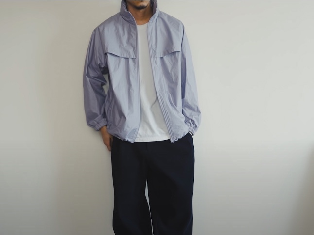 Uniqlo U Oversized Hooded Blouson Purple 착용 스타일