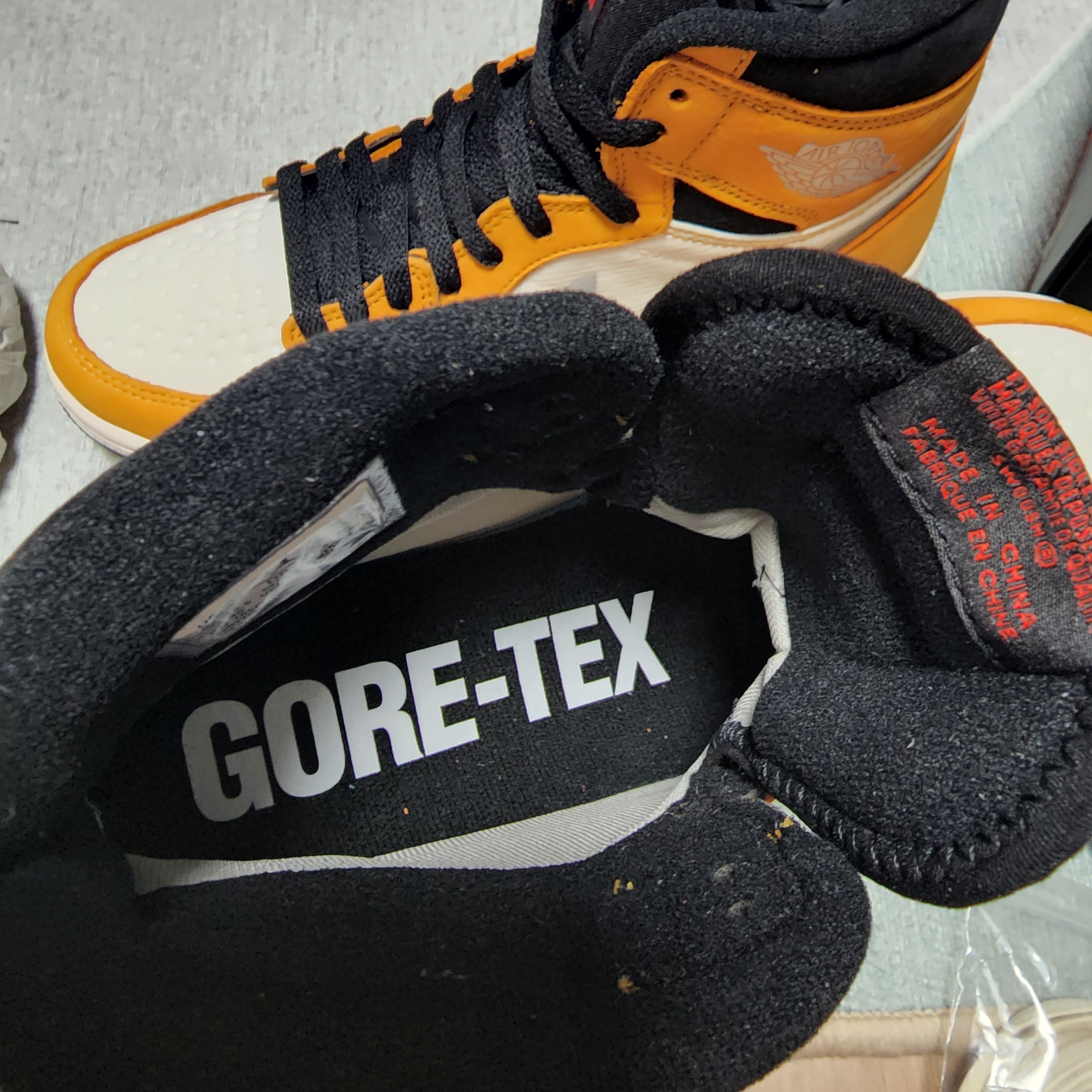 Jordan 1 Element Gore-Tex Light Curry 착용 스타일 - 1