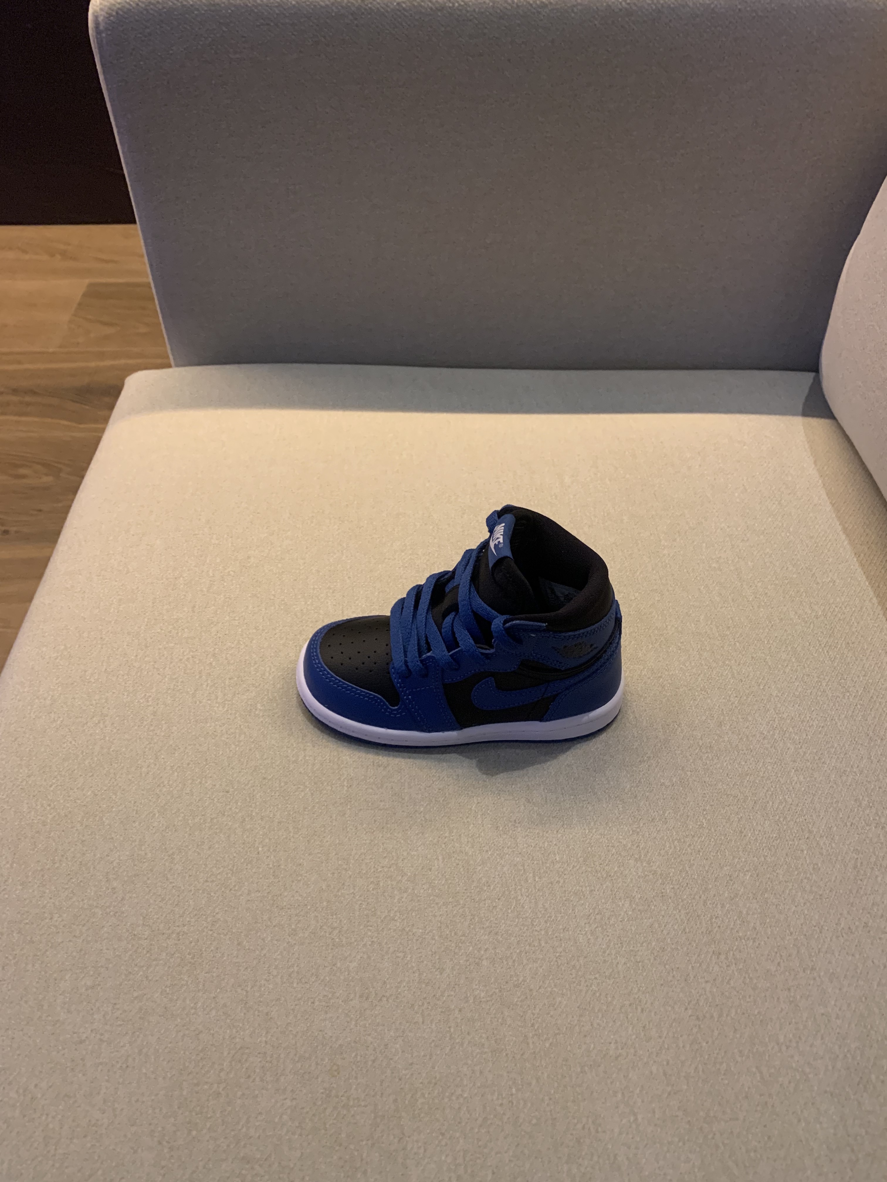 (TD) Jordan 1 Retro High OG Dark Marina Blue 착용 스타일 - 4