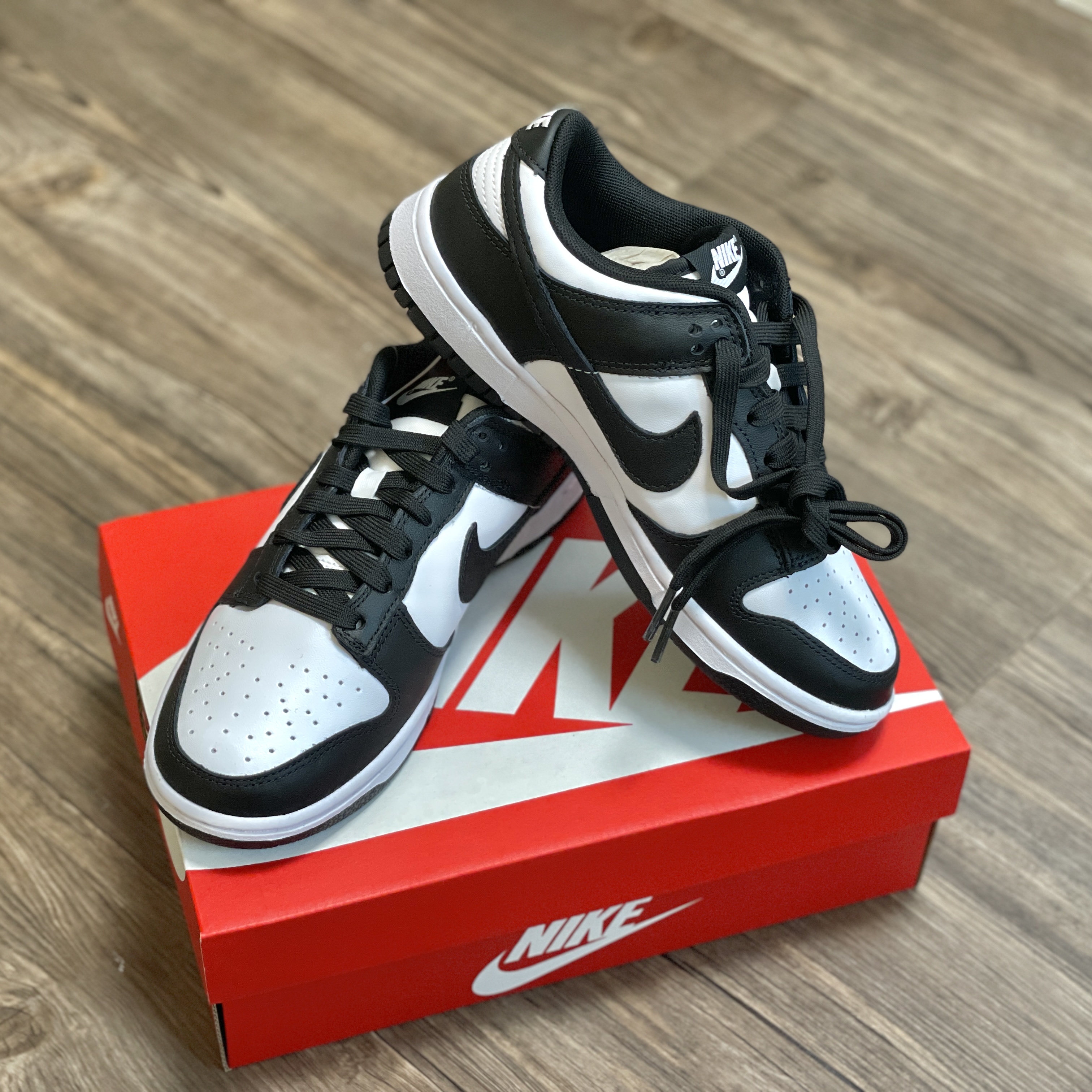 Nike Dunk Low Retro Black 착용 스타일