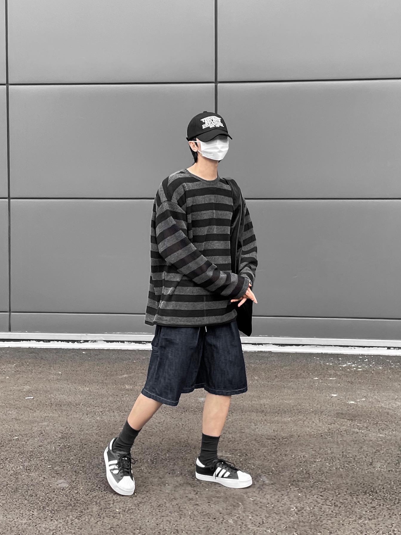 Y-3 Yohji Star Black White 착용 스타일 - 4