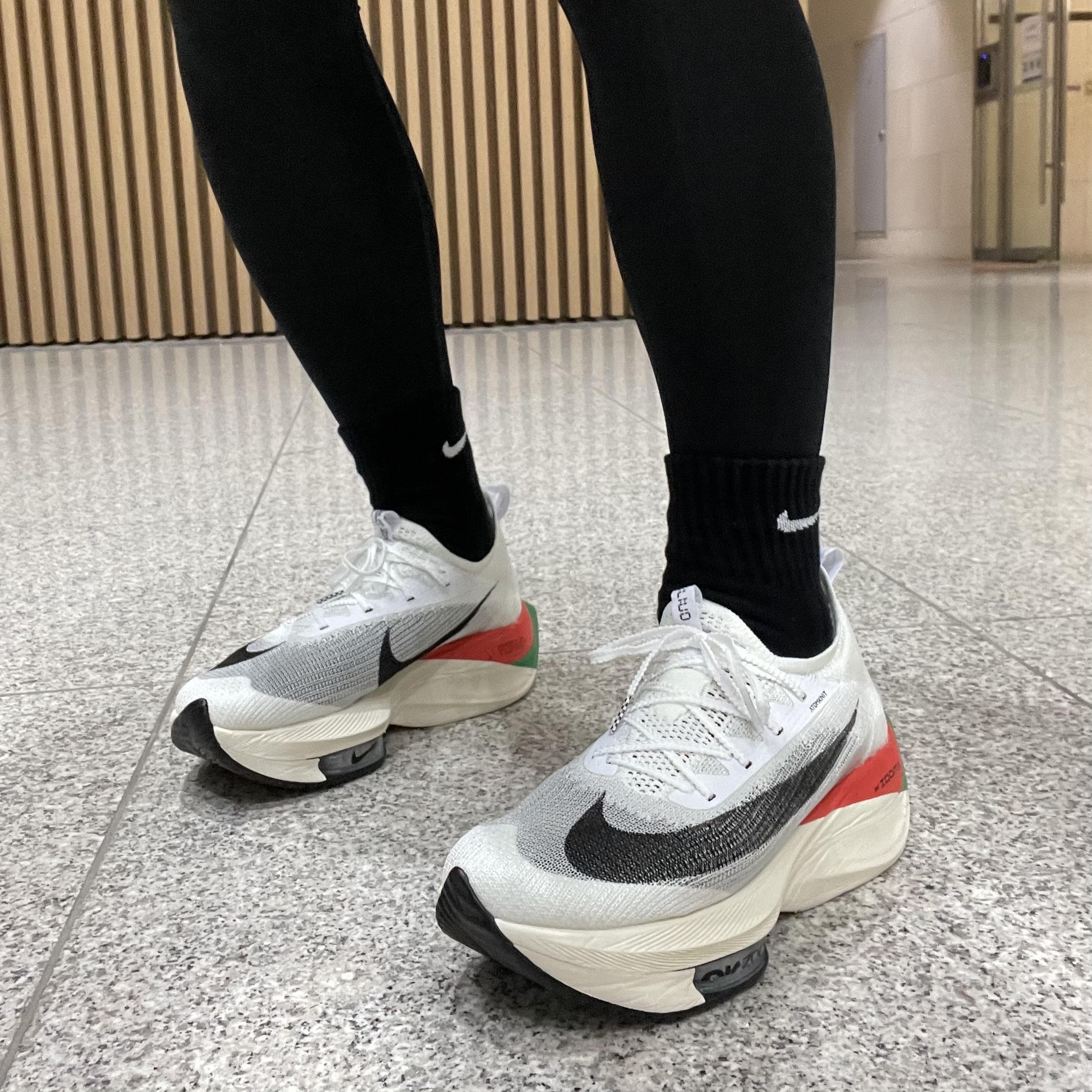 Nike Air Zoom Alphafly Next% Eliud Kipchoge Kenya 착용 스타일