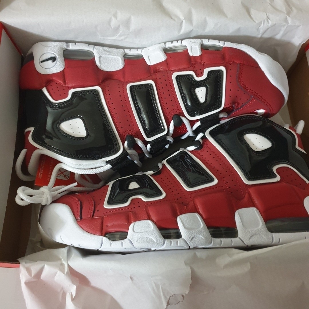 Nike Air More Uptempo 96 Bulls 2021 착용 스타일 - 1