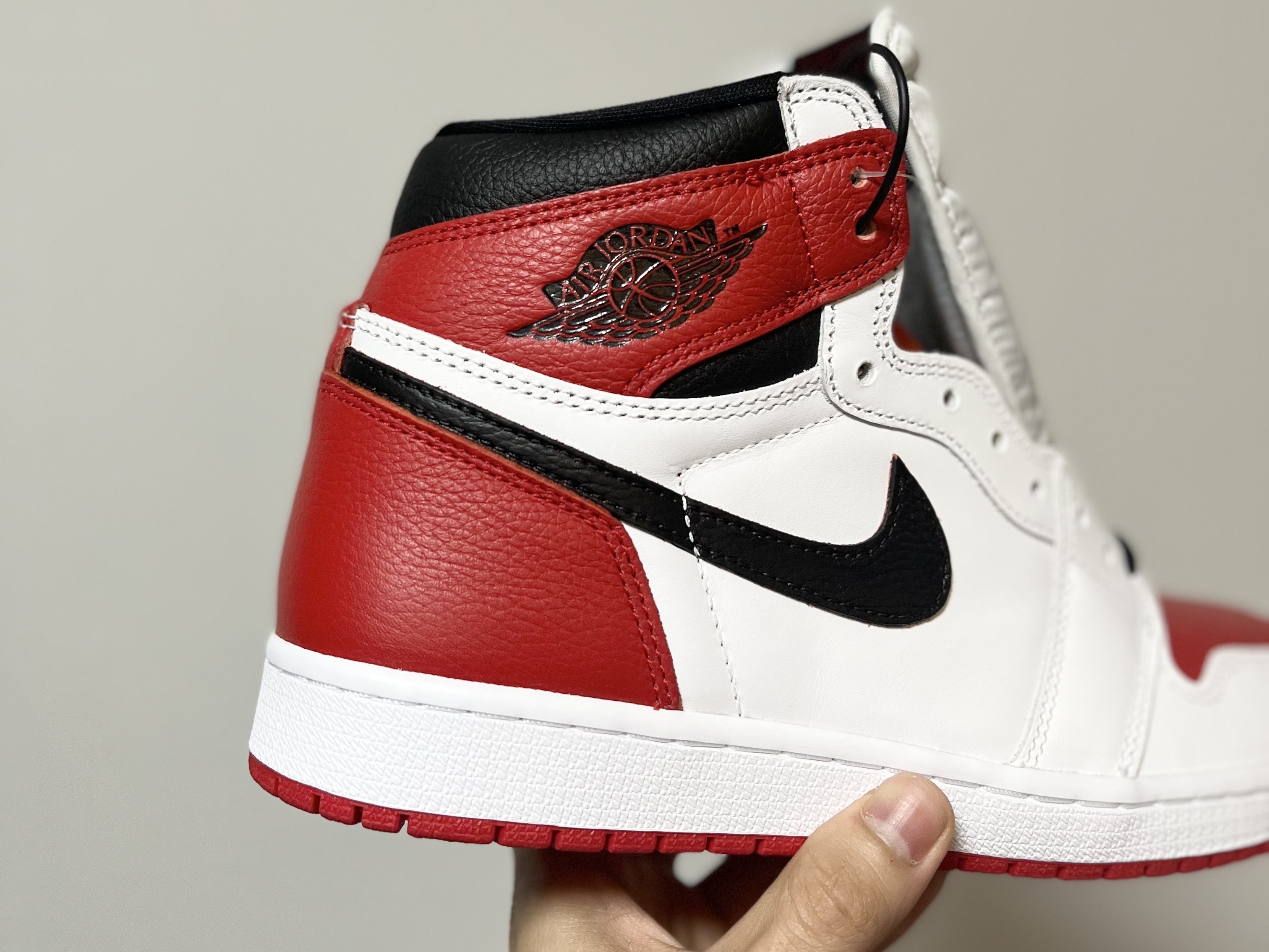 Jordan 1 Retro High OG Heritage, (GS) Jordan 1 Retro High OG Heritage 착용 스타일 - 1