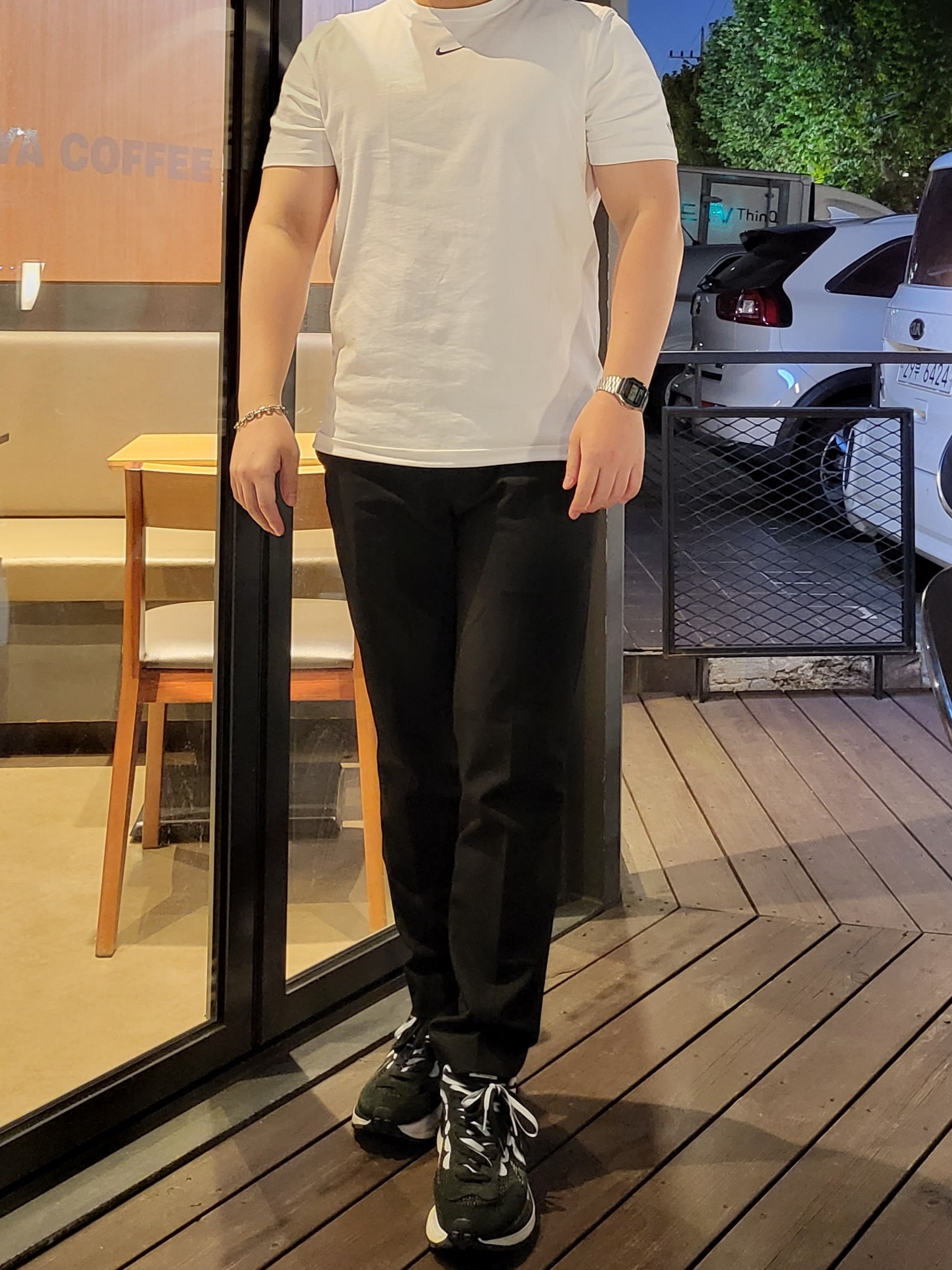 Nike x Drake Nocta Cardinal Stock Essential T-Shirt White - Asia, Nike x Sacai VaporWaffle Black White 착용 스타일