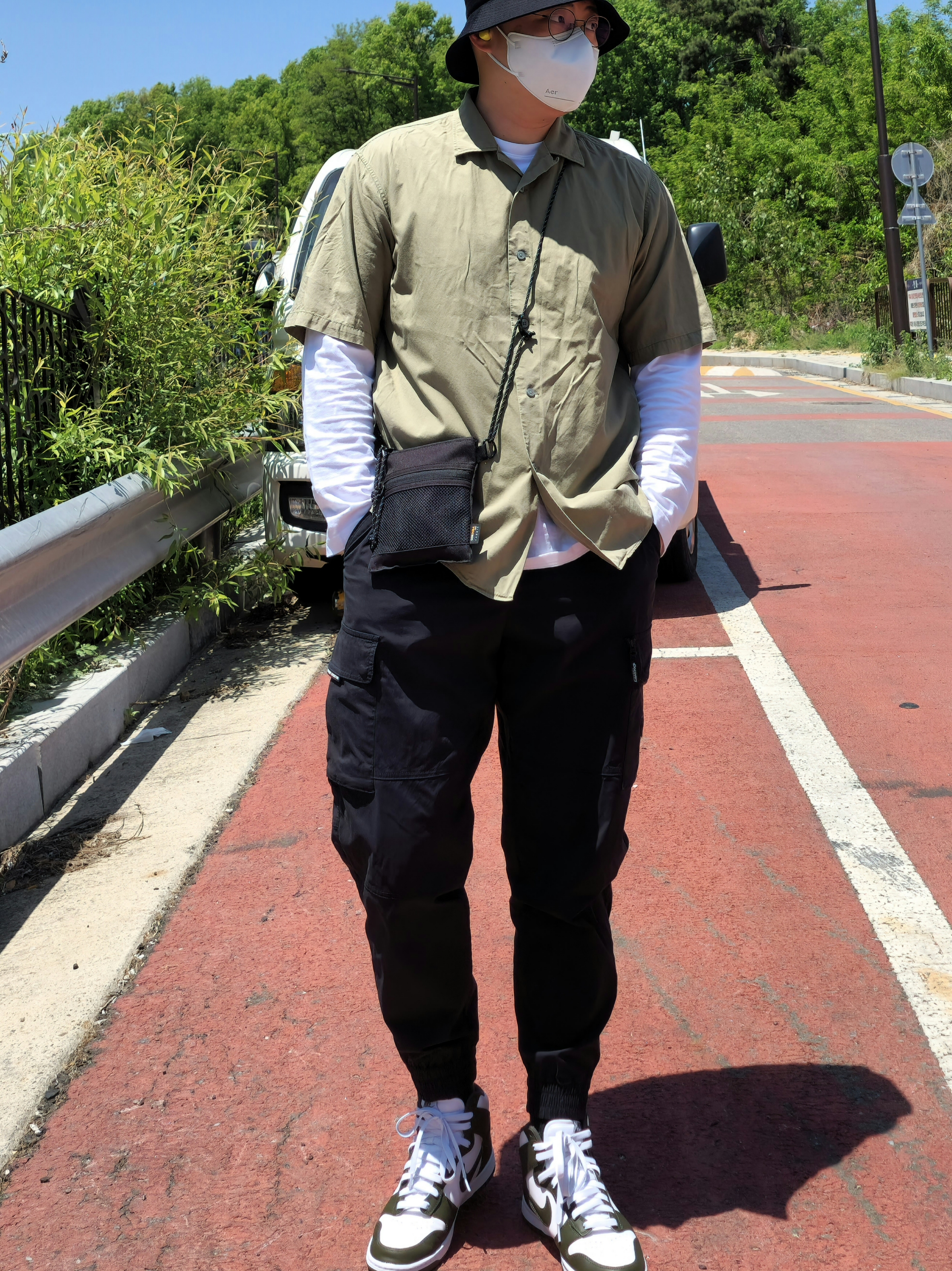 Nike Dunk High Retro Championship Khaki 착용 스타일