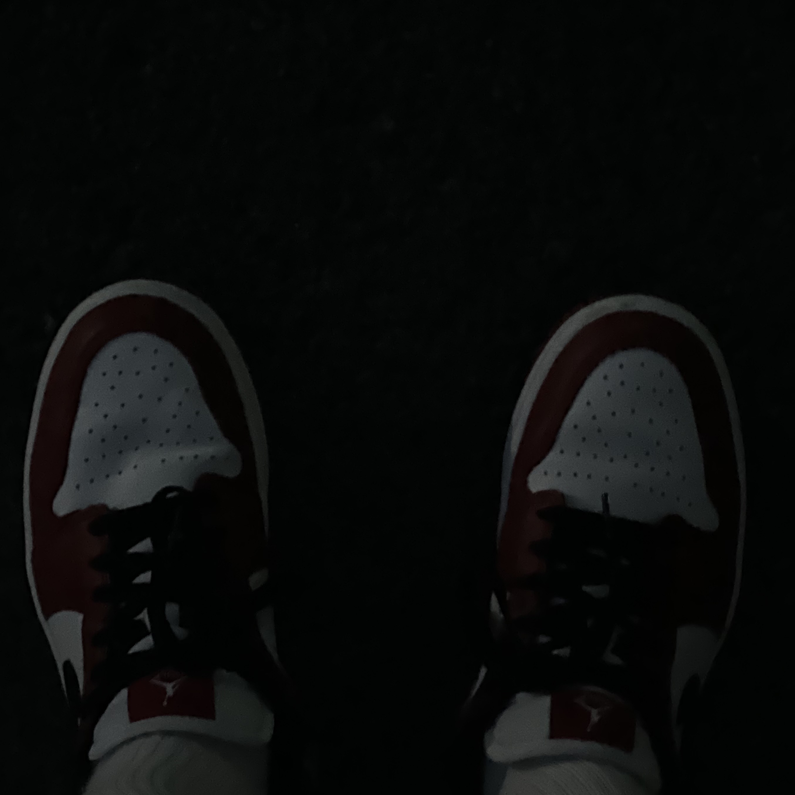 Jordan 1 Low Golf Chicago, Supreme x Thrasher Game T-Shirt Black - 21FW 착용 스타일