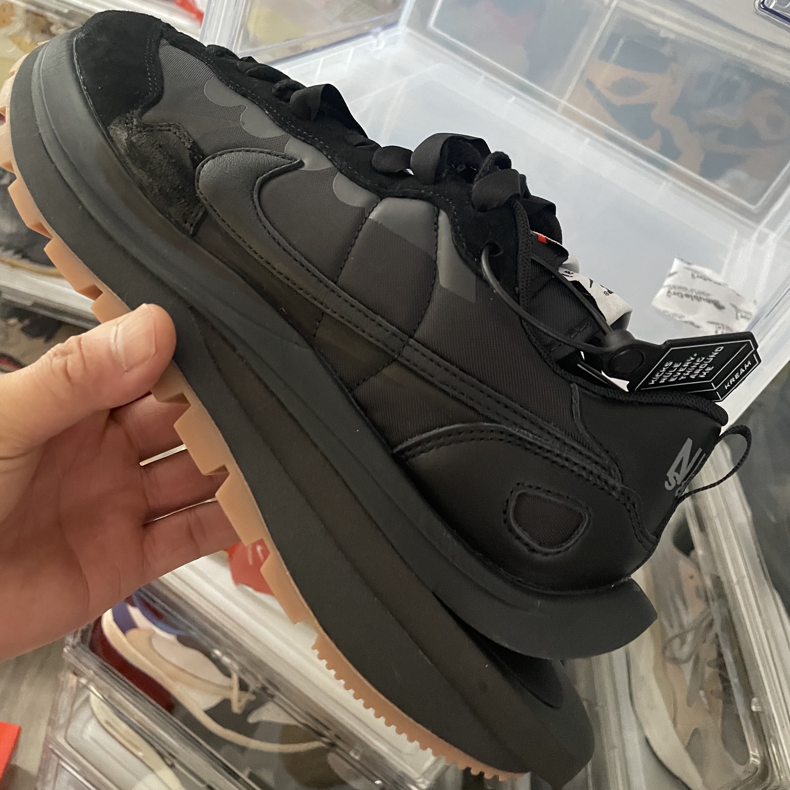Nike x Sacai VaporWaffle Black and Gum, Nike x Sacai VaporWaffle White and Gum 착용 스타일 - 1