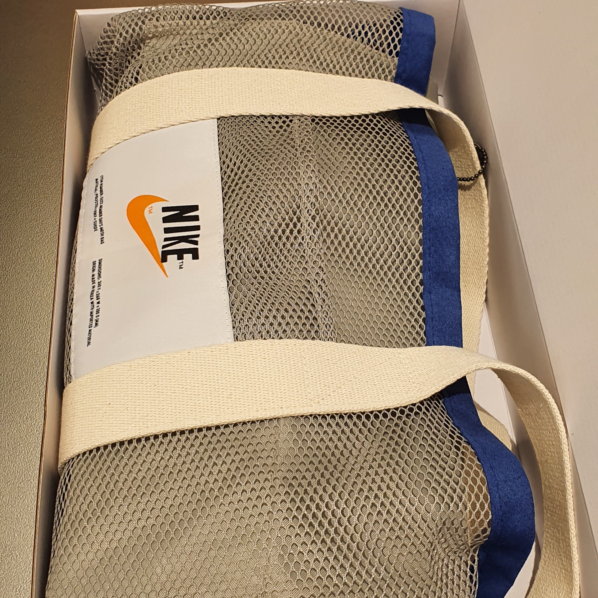 Nike Member Days Summer Mesh Bag 착용 스타일 - 2