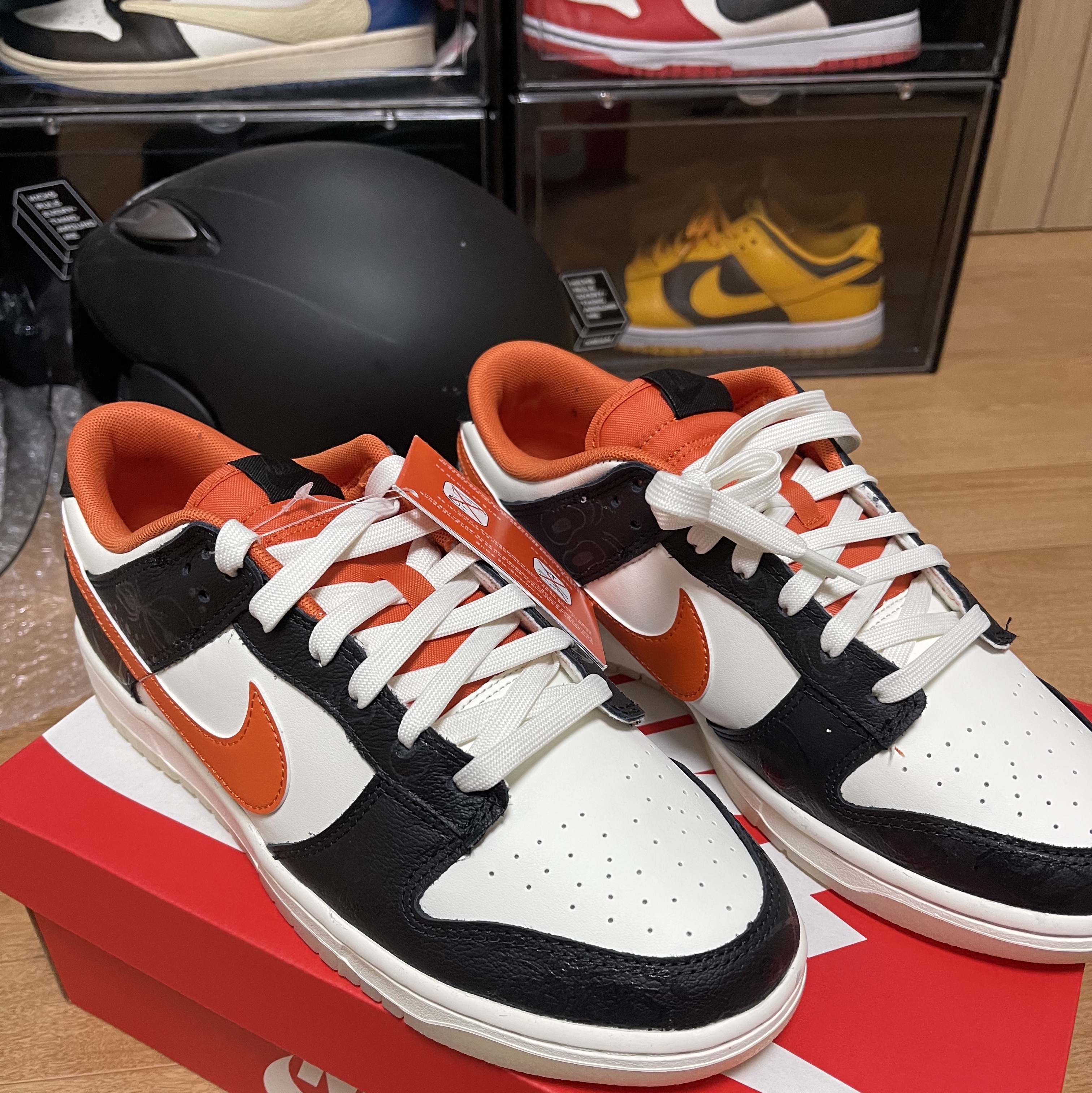 Nike Dunk Low Retro PRM Halloween 착용 스타일