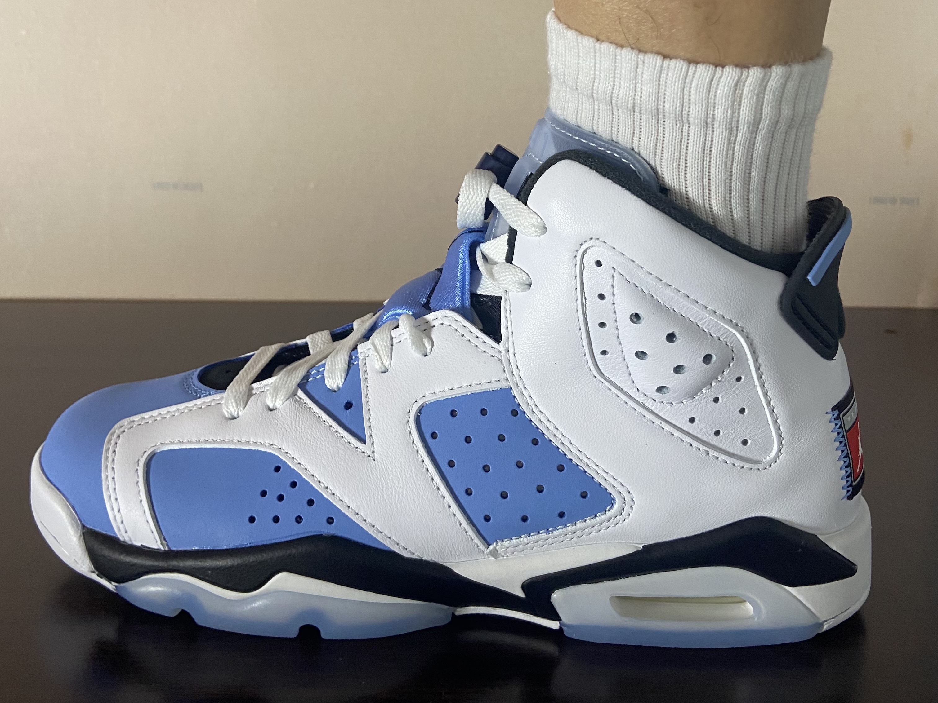 (GS) Jordan 6 Retro University Blue 착용 스타일